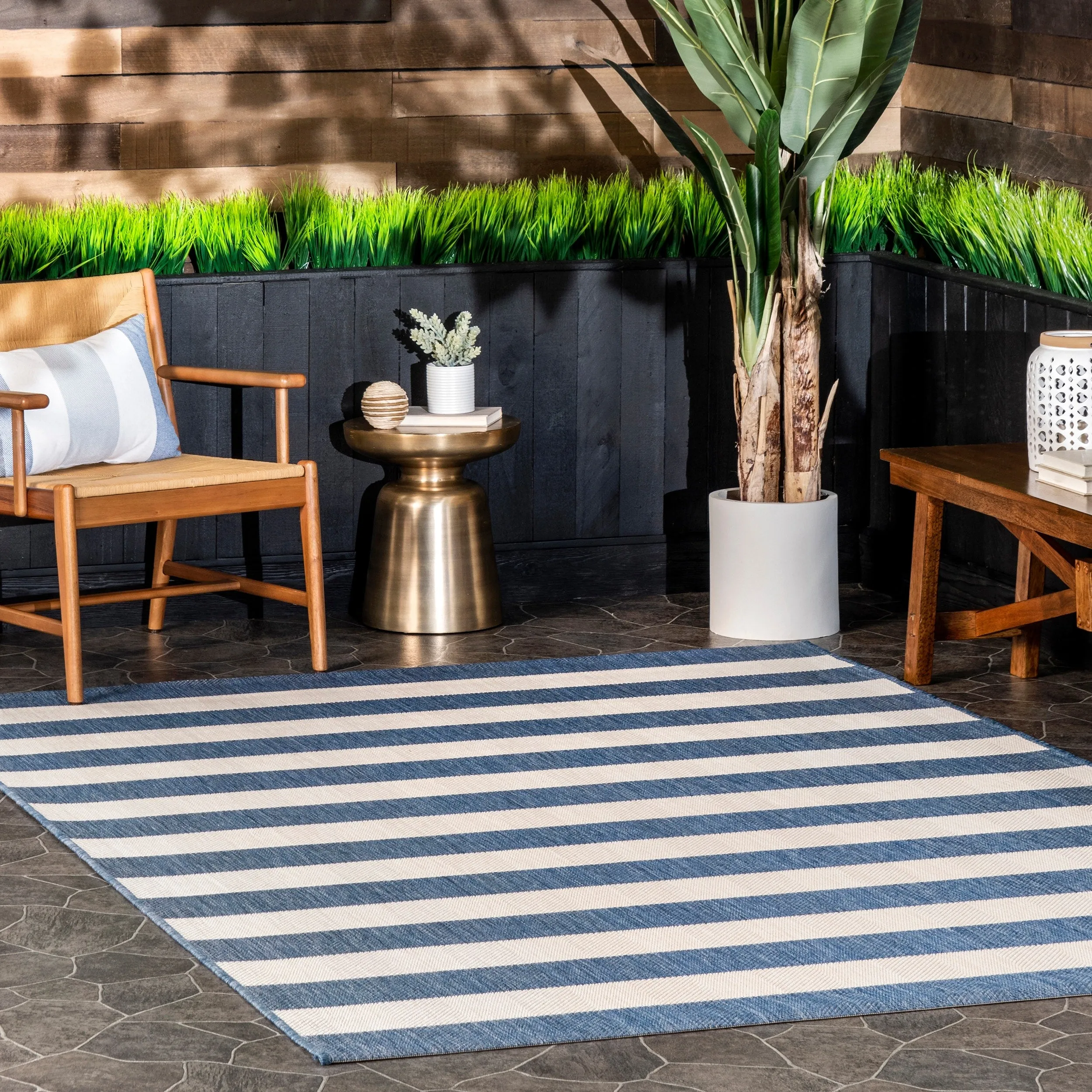 Nuloom Alexis Striped Indoor/Outdoor Area Rug