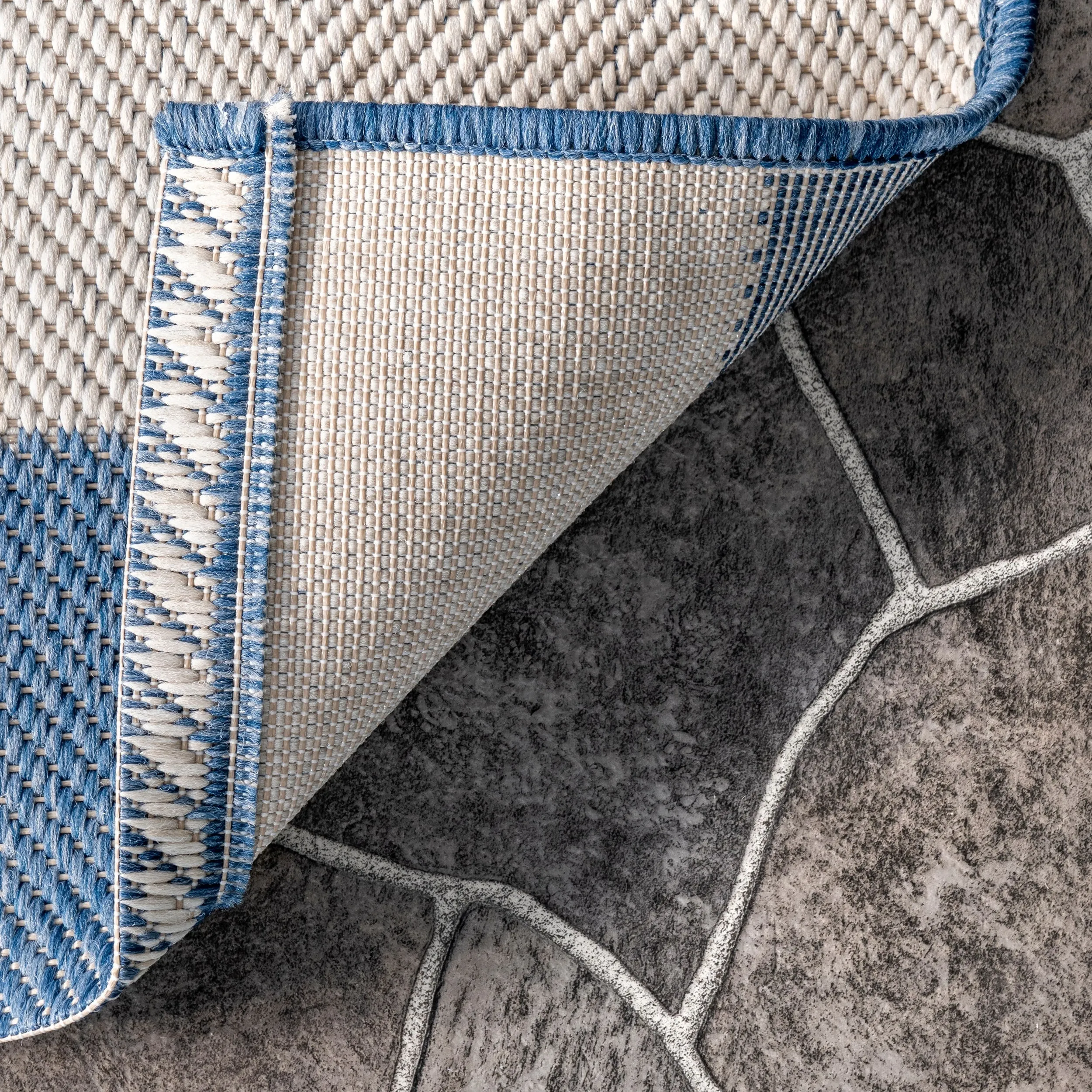 Nuloom Alexis Striped Indoor/Outdoor Area Rug