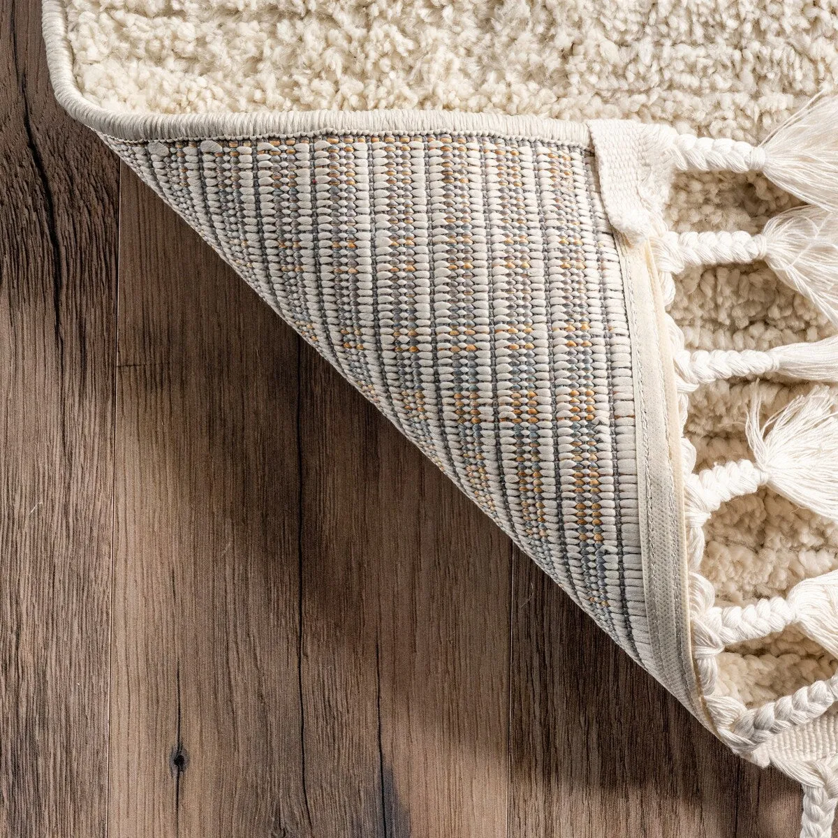 Nuloom Ashton Shaggy Contemporary Abstract Tassel Area Rug