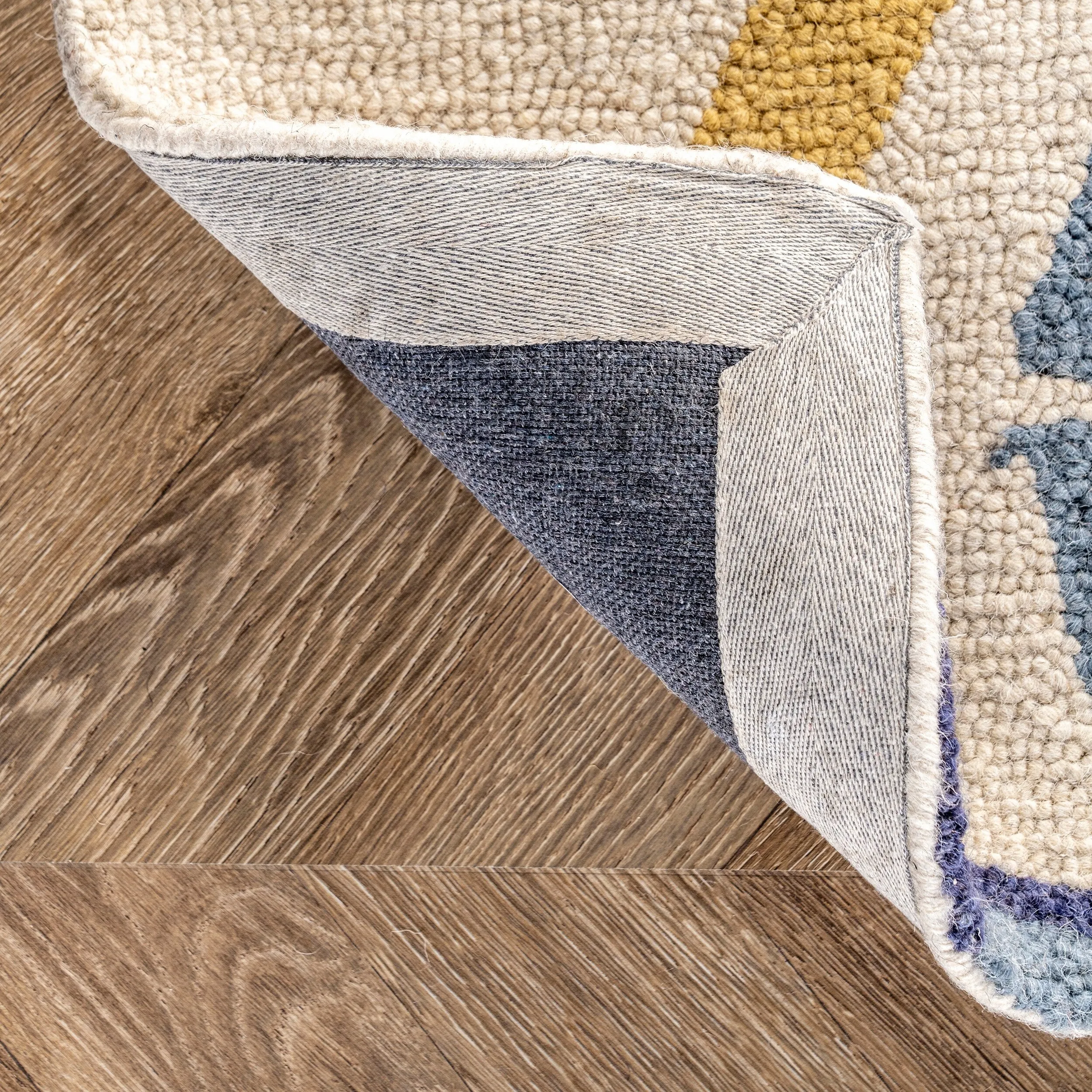 Nuloom Aurora Geometric Wool Area Rug