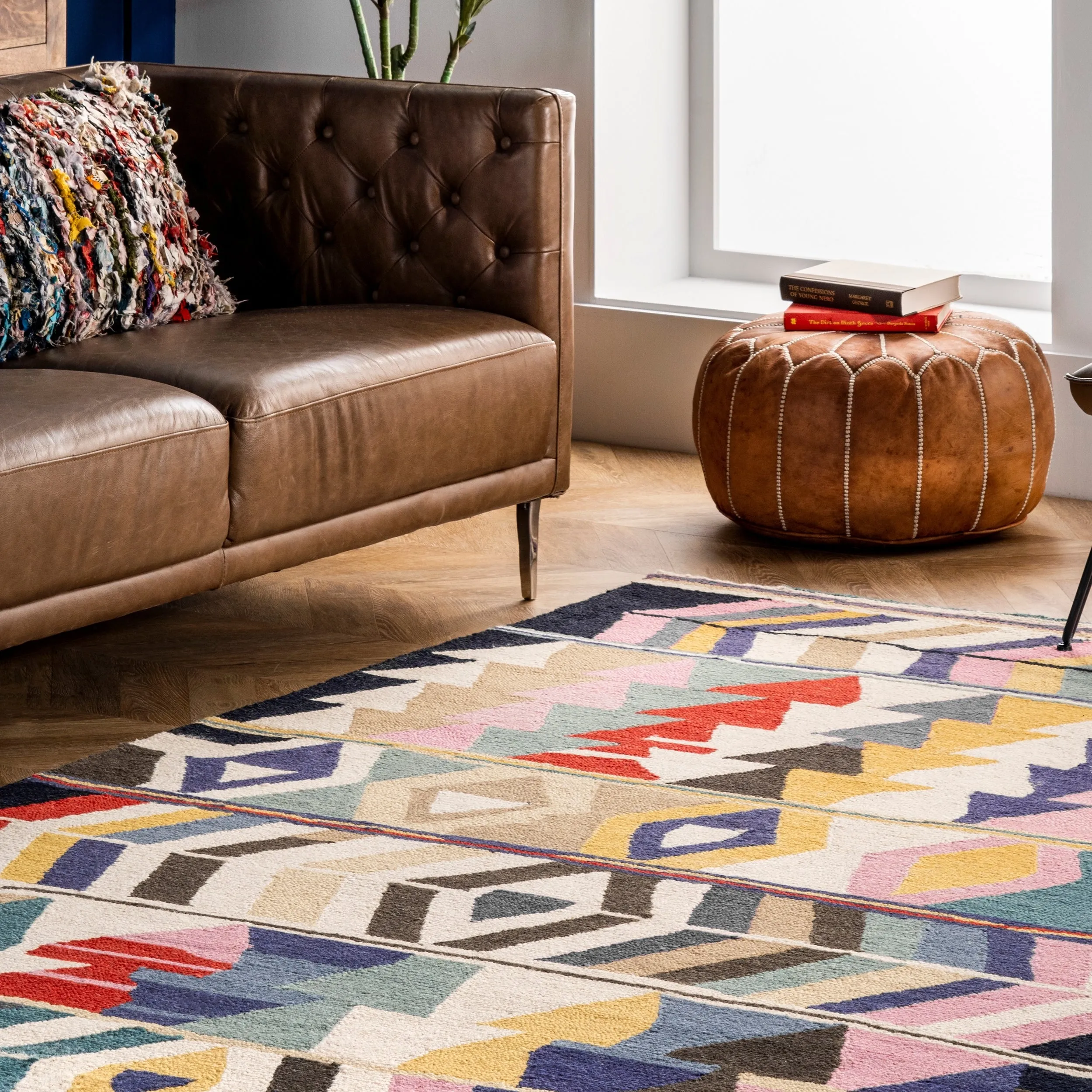 Nuloom Aurora Geometric Wool Area Rug