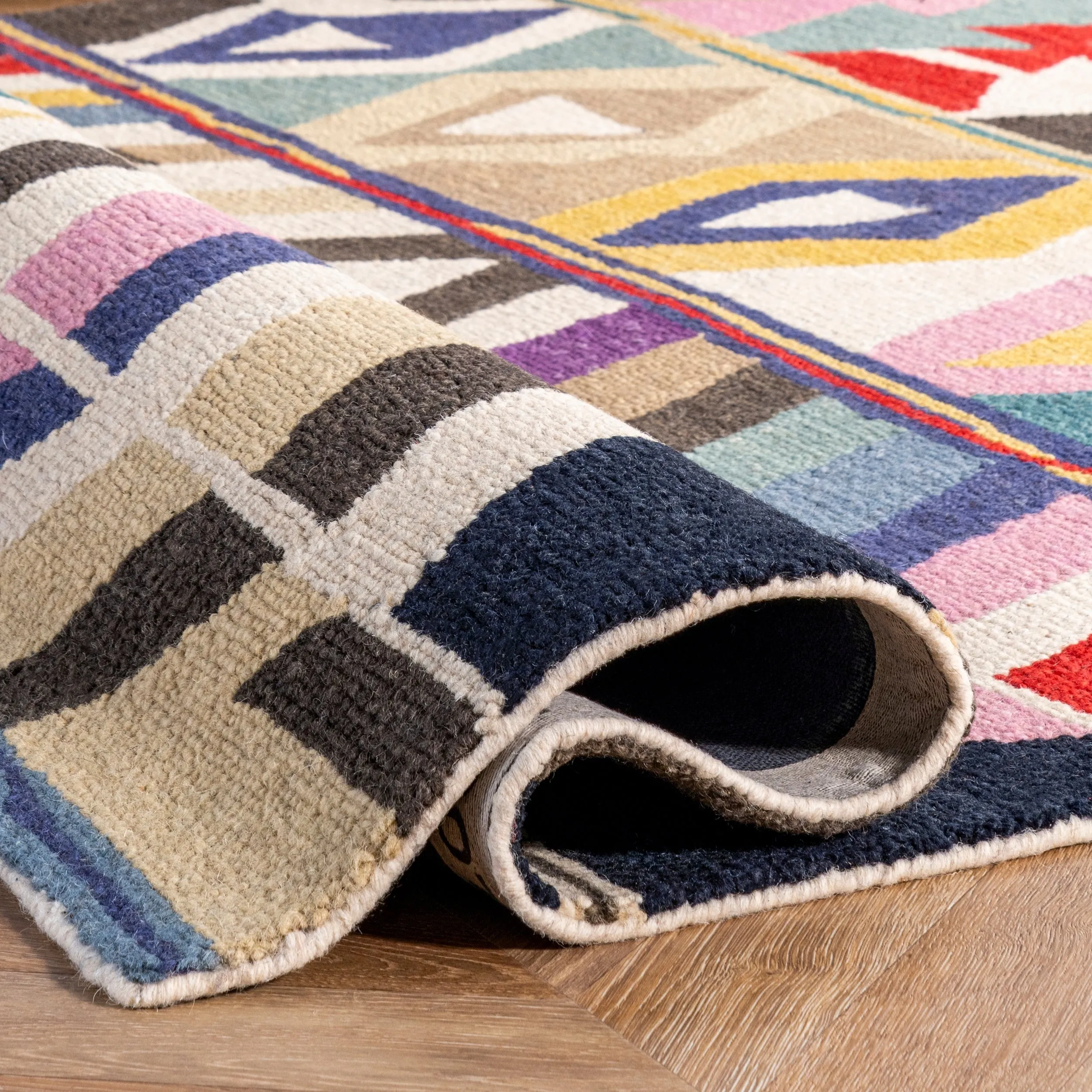 Nuloom Aurora Geometric Wool Area Rug