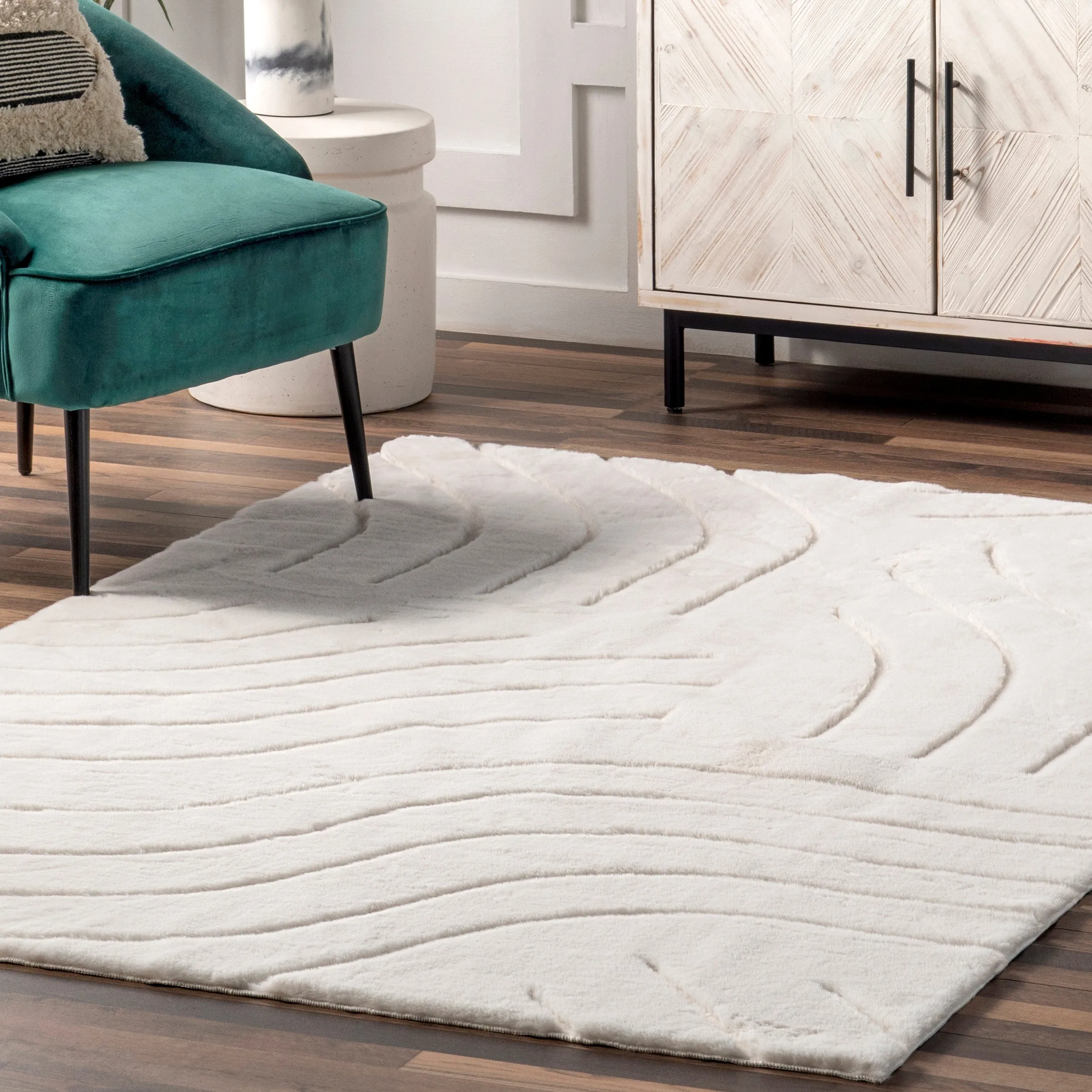 Nuloom Camari SuperiorWash Contemorary Faux Rabbit Machine Washable Area Rug