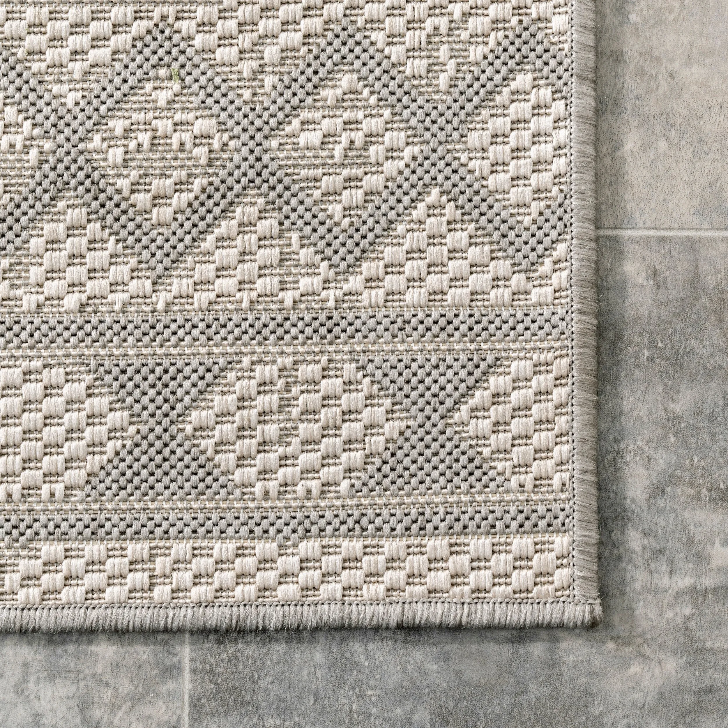 Nuloom Cari Moroccan Tribal Indoor/Outdoor Area Rug
