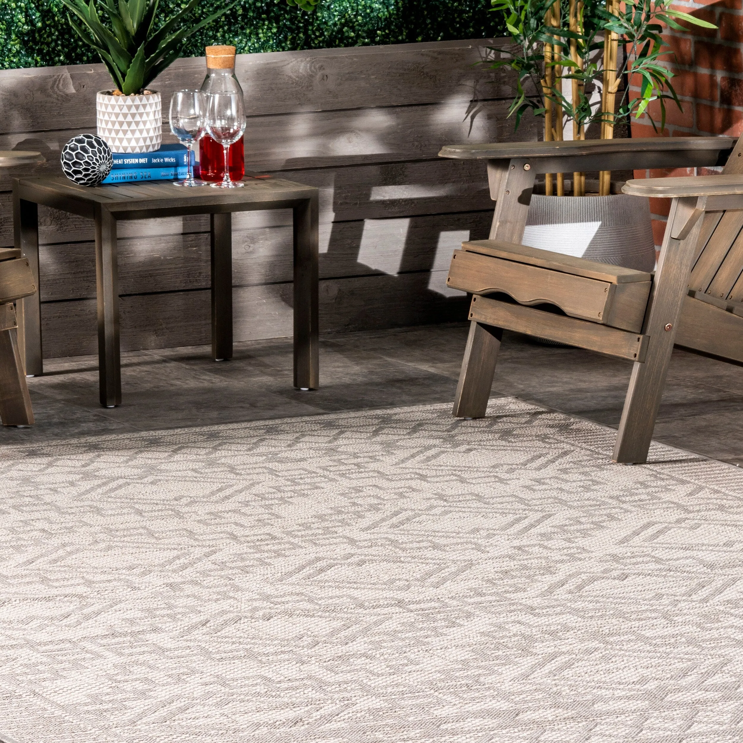 Nuloom Cari Moroccan Tribal Indoor/Outdoor Area Rug