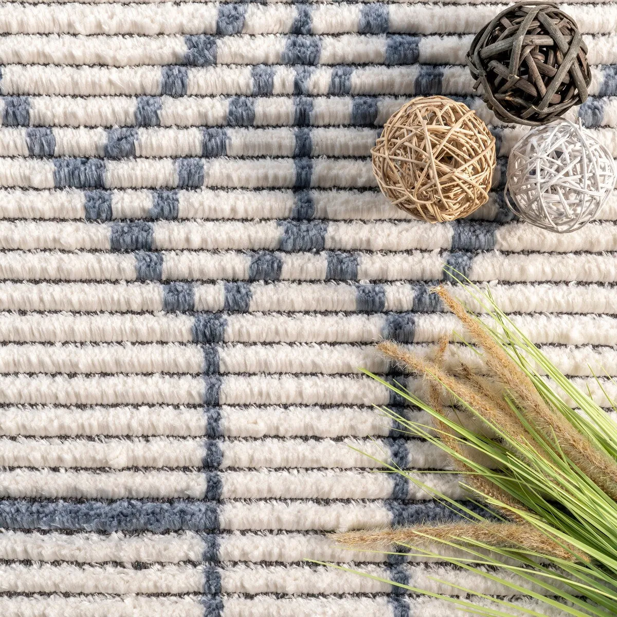 Nuloom Carlina Geometric Shag Fringe Area Rug