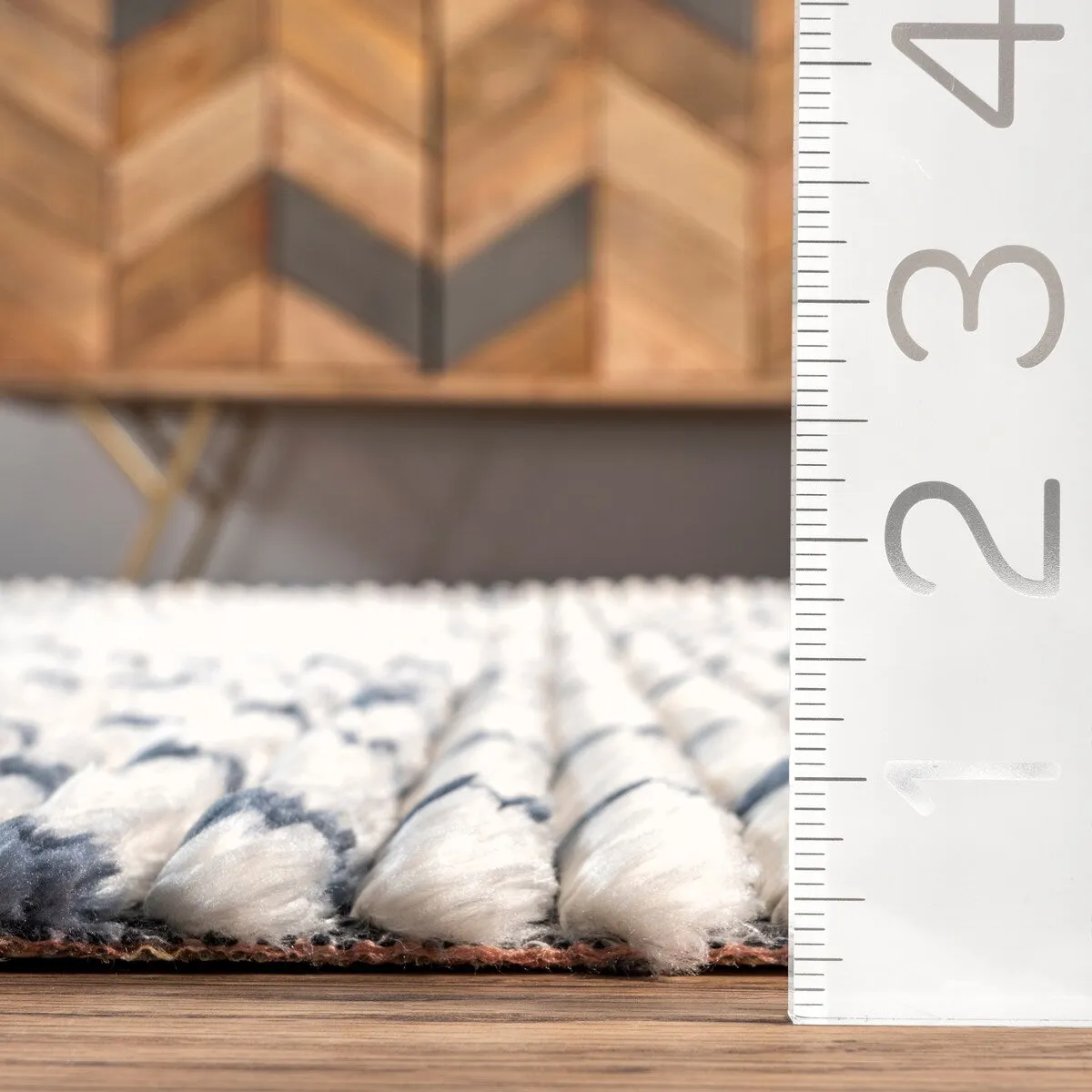 Nuloom Carlina Geometric Shag Fringe Area Rug