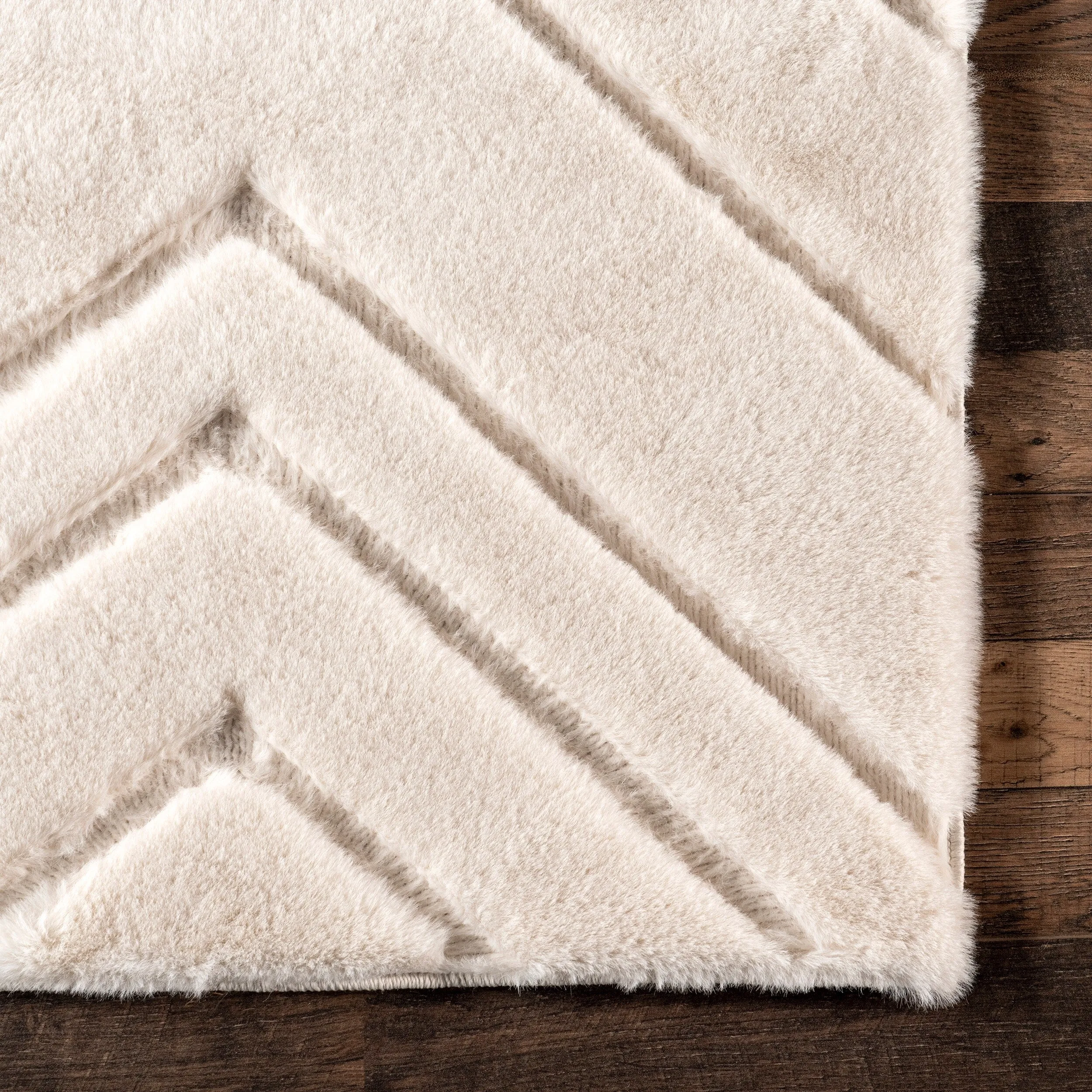 Nuloom Chevron SuperiorWash Faux Rabbit Machine Washable Area Rug