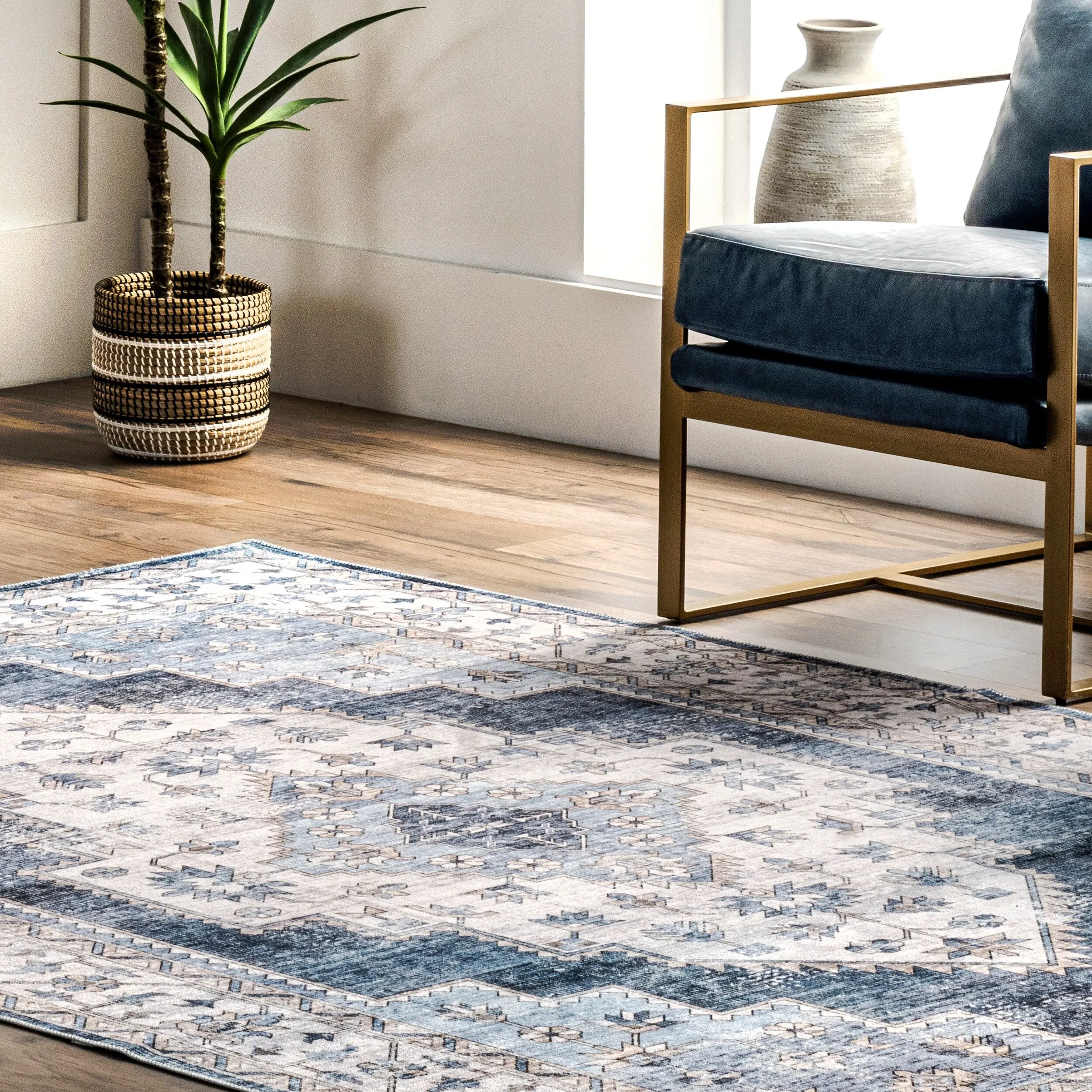 Nuloom Dania SpinClean Machine Washable Medallion Area Rug