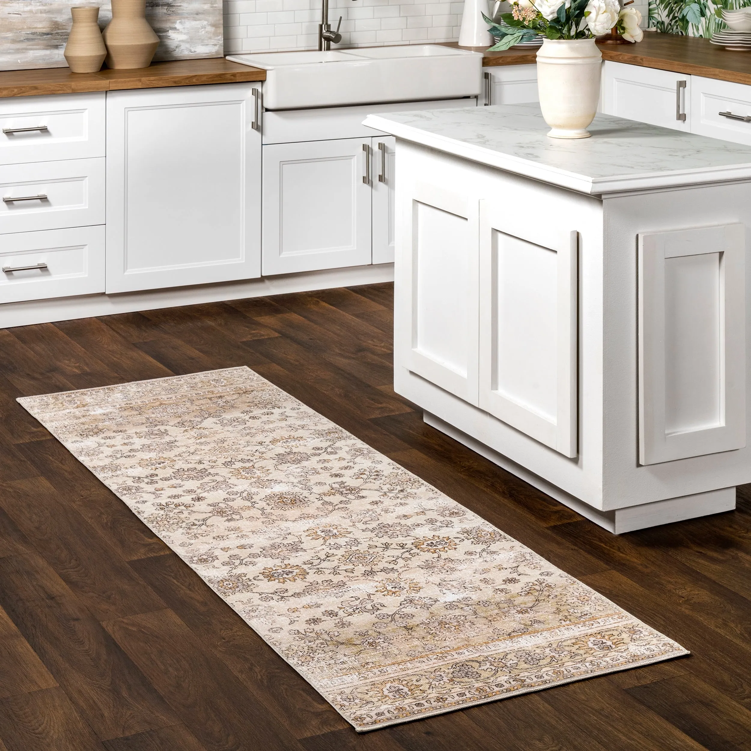 Nuloom Deadra SpinClean Vintage Floral Machine Washable Area Rug