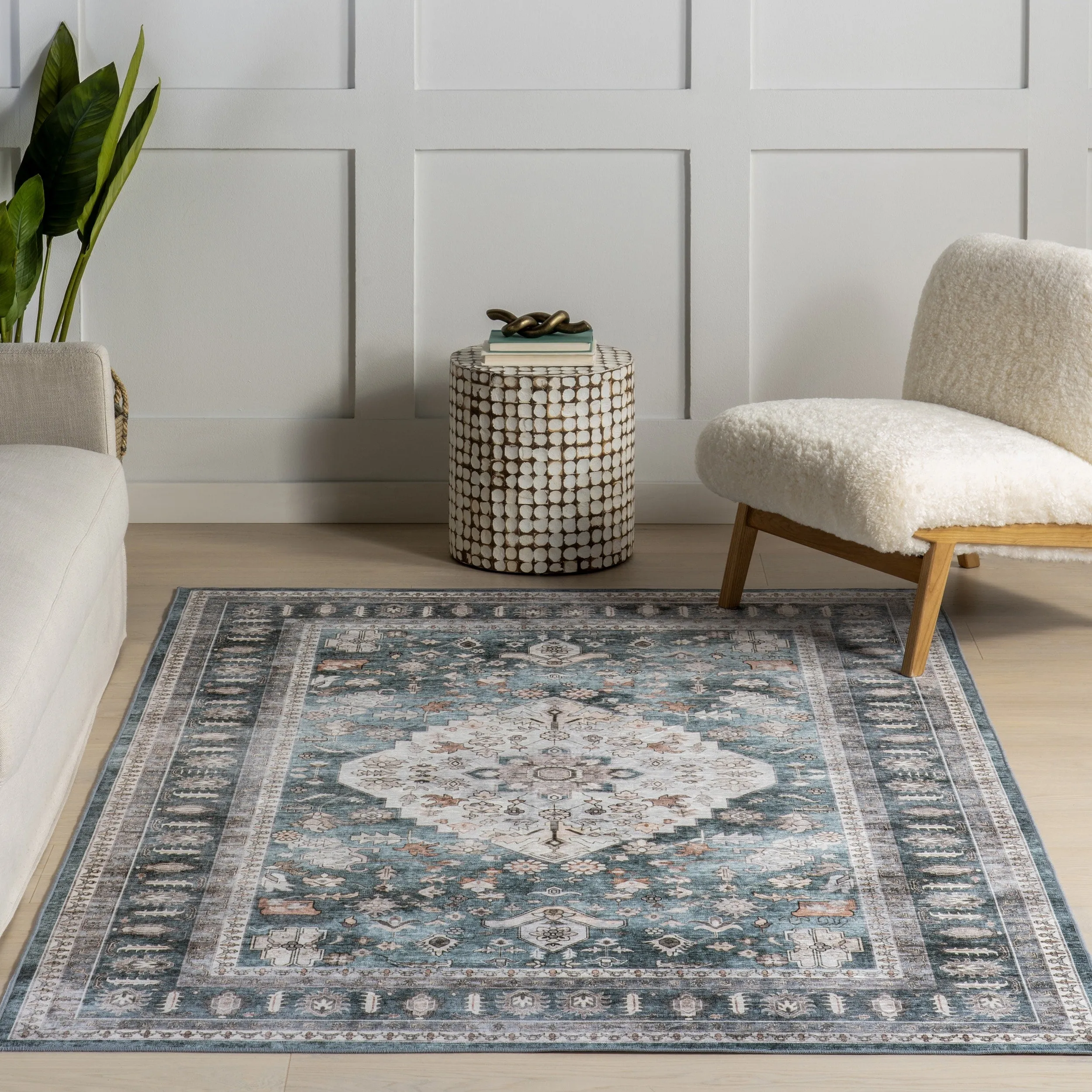 Nuloom Delisa Vintage Stain-Resistant Machine Washable Area Rug