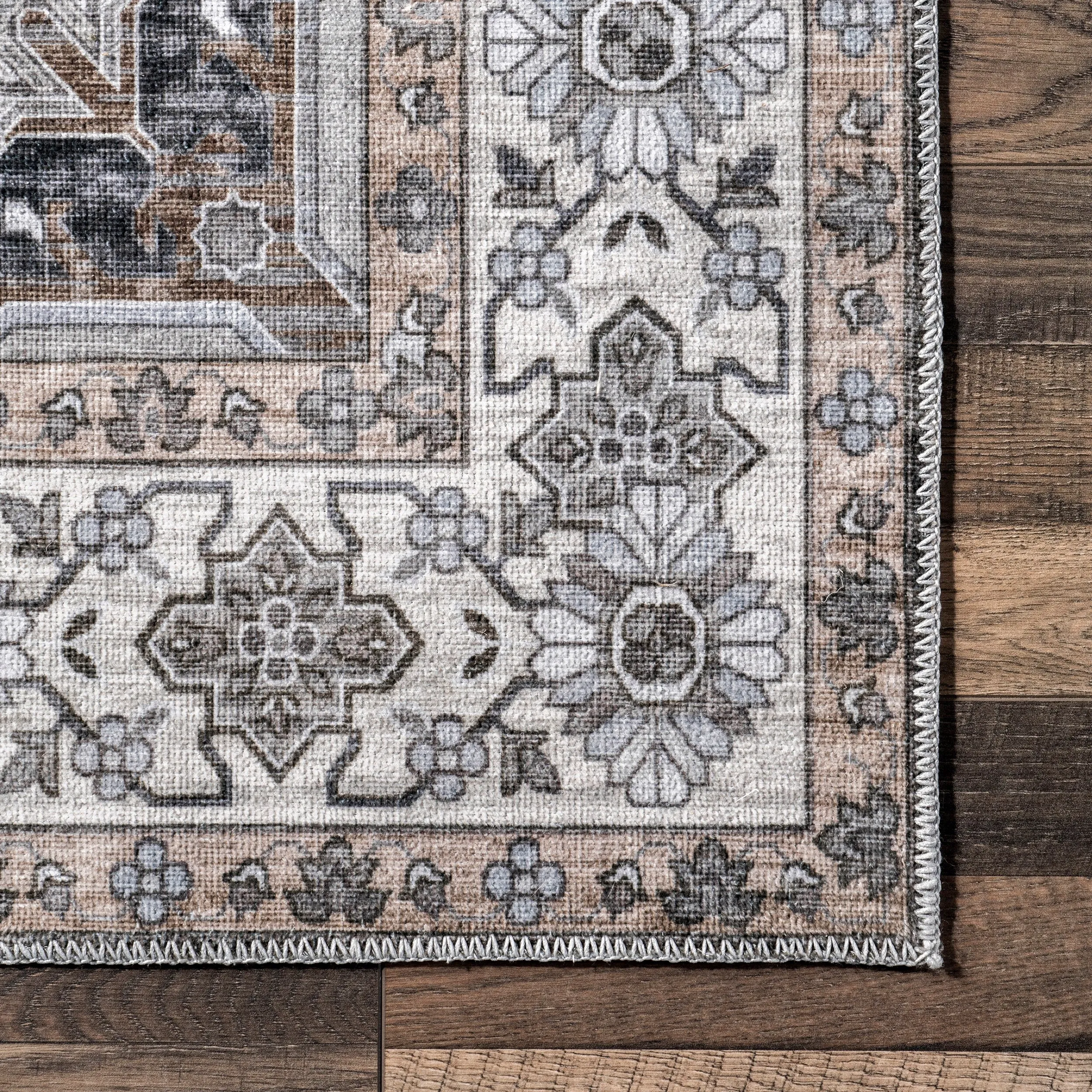 Nuloom Devin SpinClean Machine Washable Vintage Medallion Area Rug