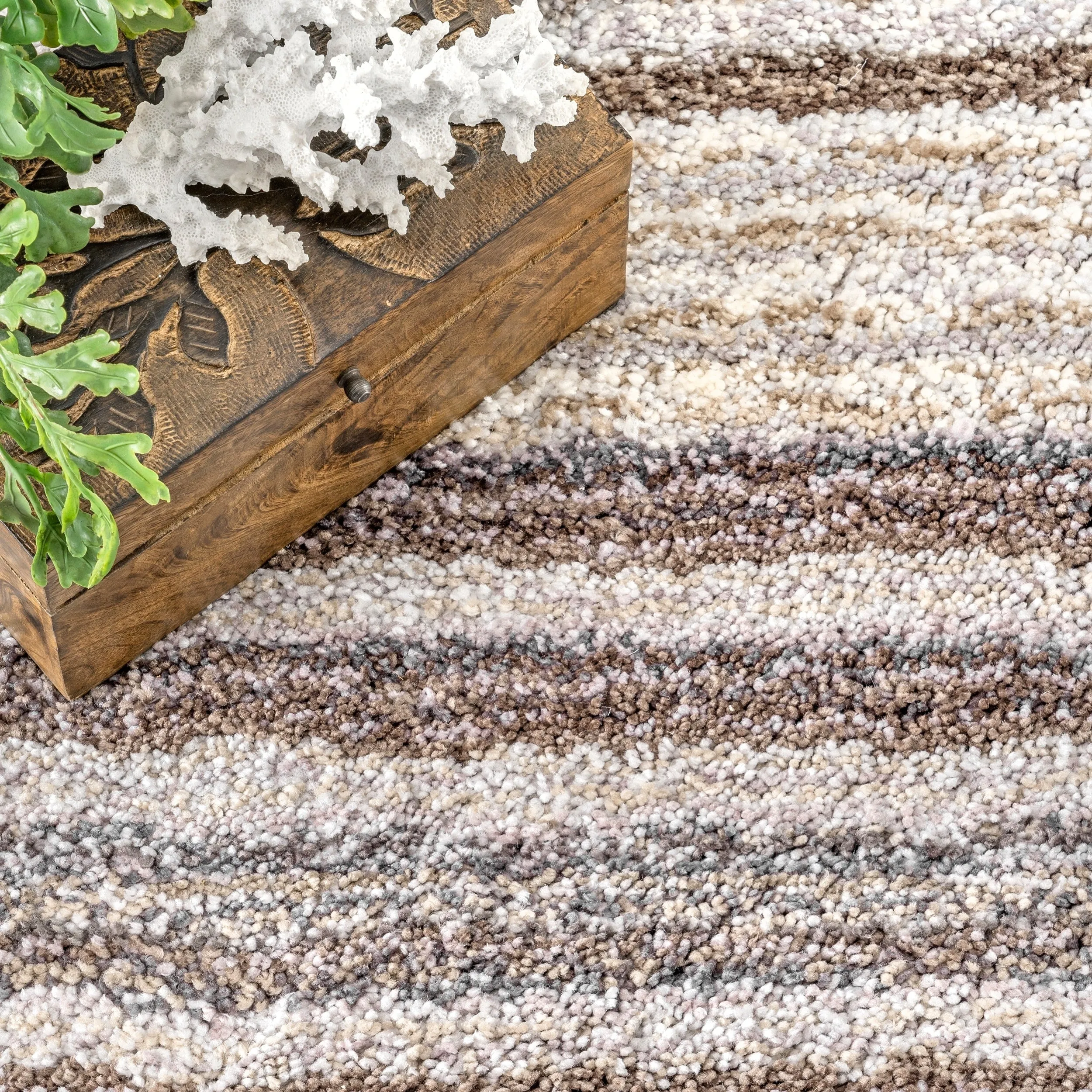Nuloom Drey Striped Shag Area Rug