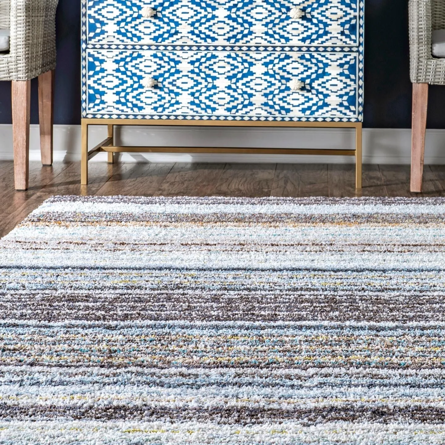 Nuloom Drey Striped Shag Area Rug