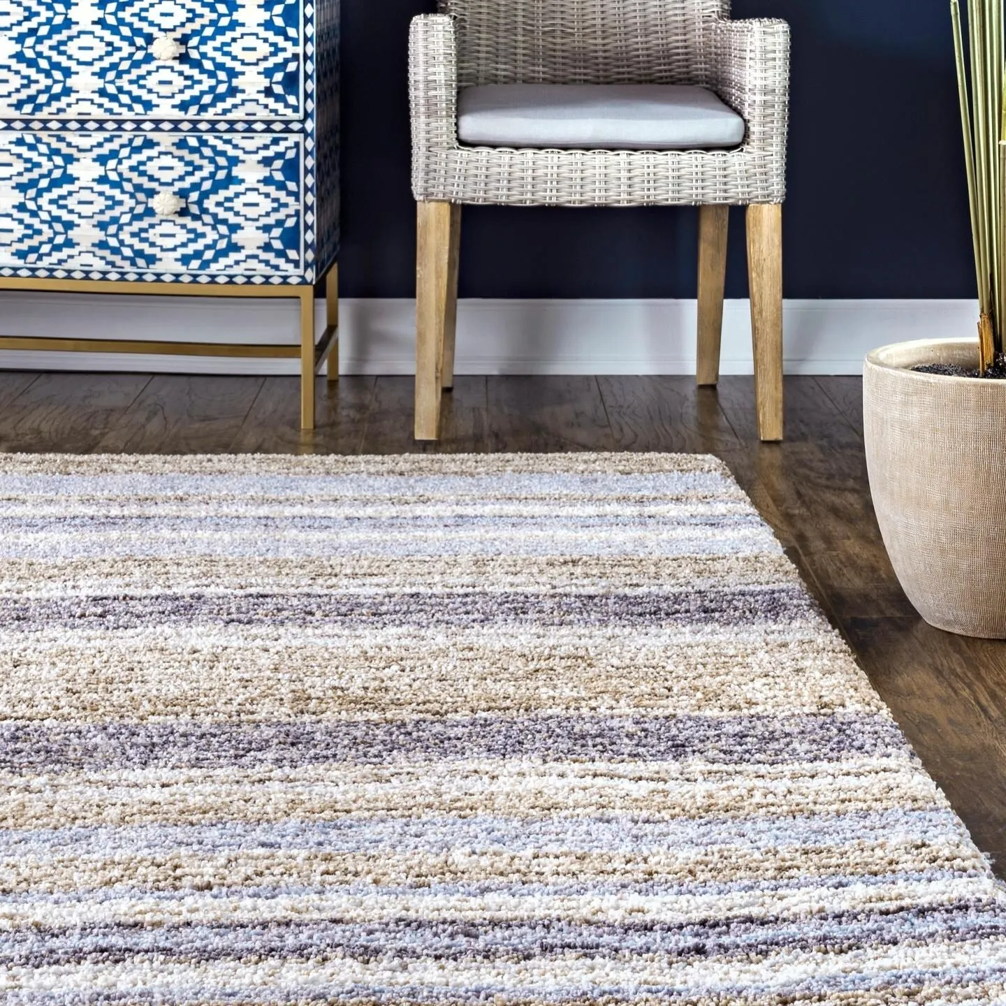 Nuloom Drey Striped Shag Area Rug