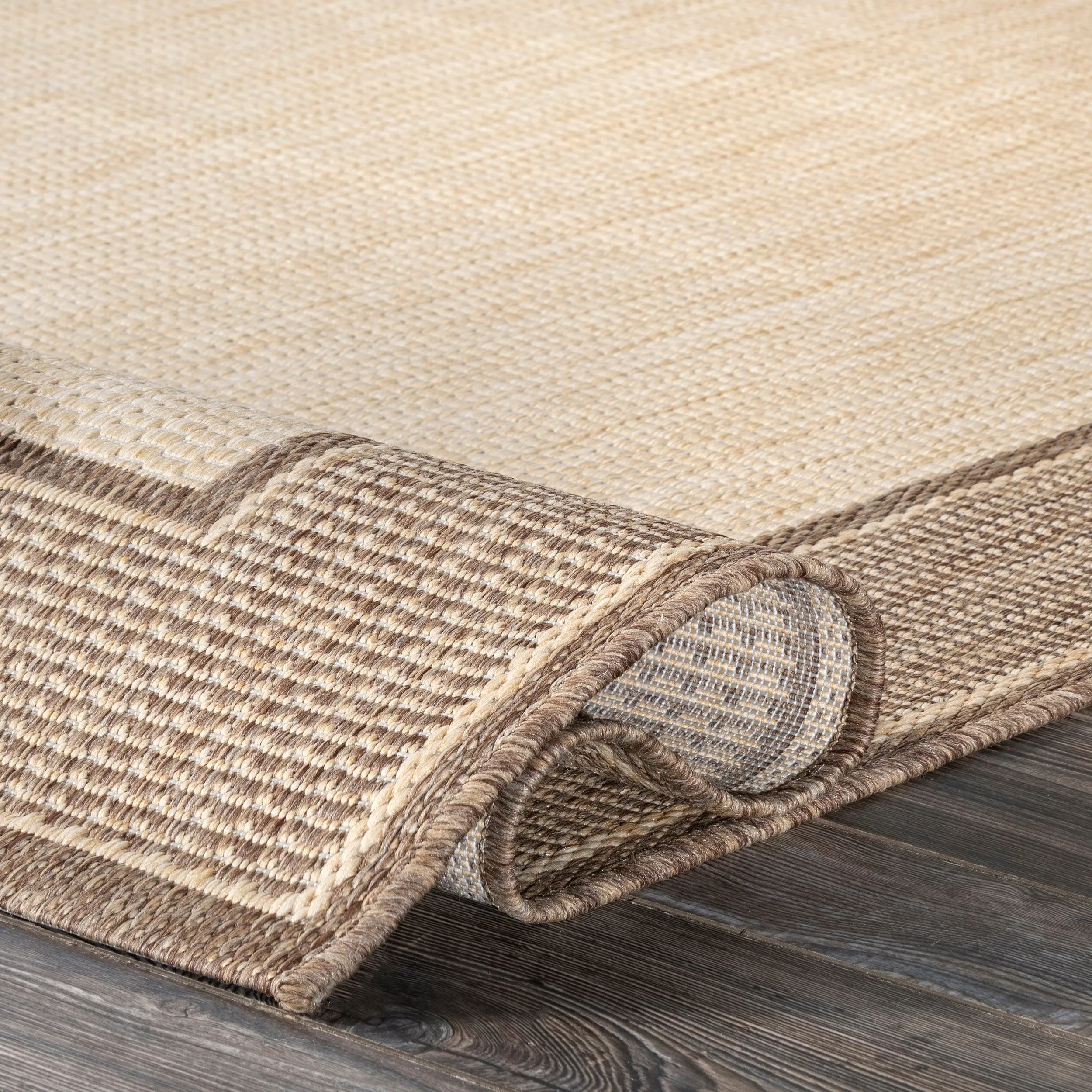Nuloom Elizabeth Classic Bordered Indoor/Outdoor Area Rug