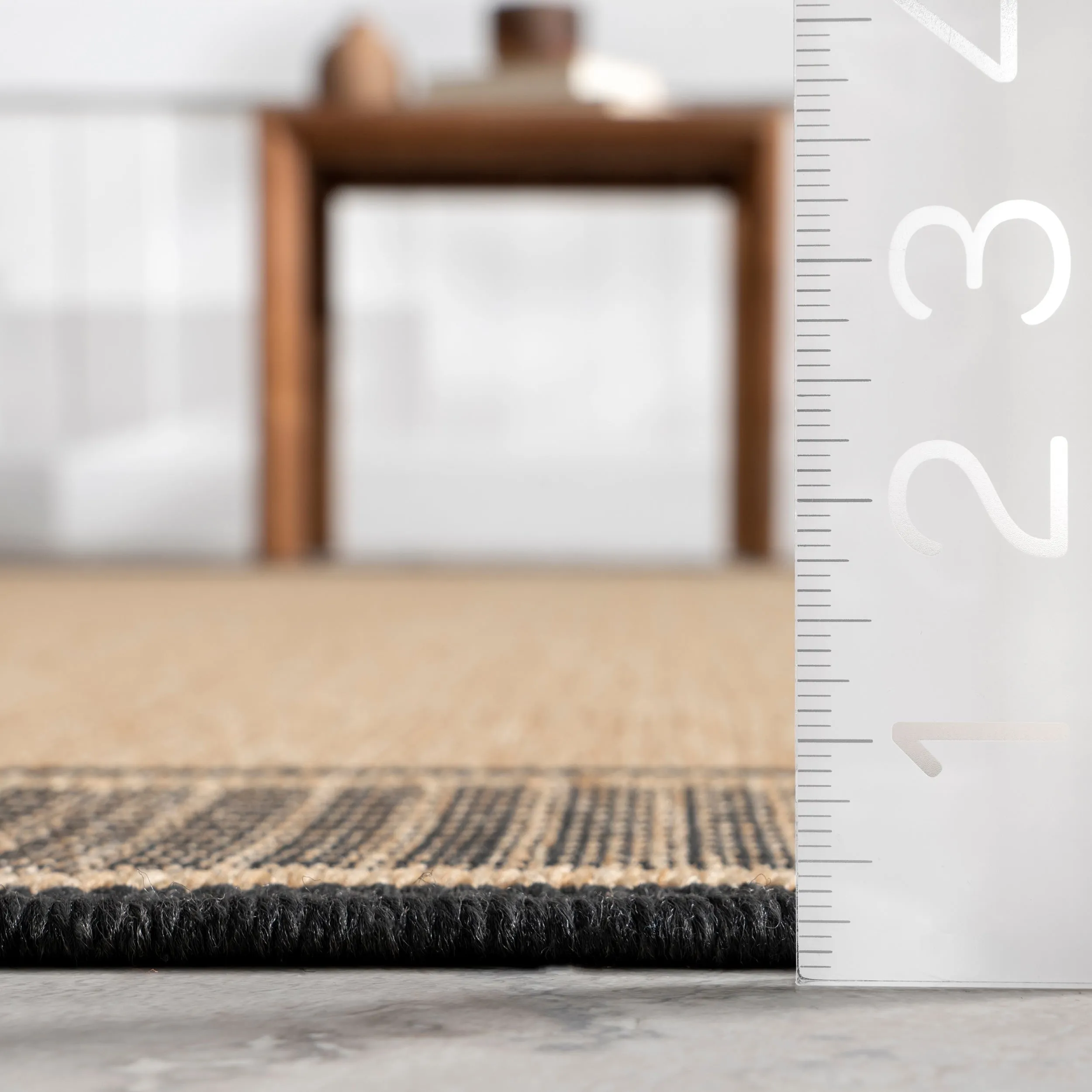 Nuloom Elizabeth Classic Bordered Indoor/Outdoor Area Rug