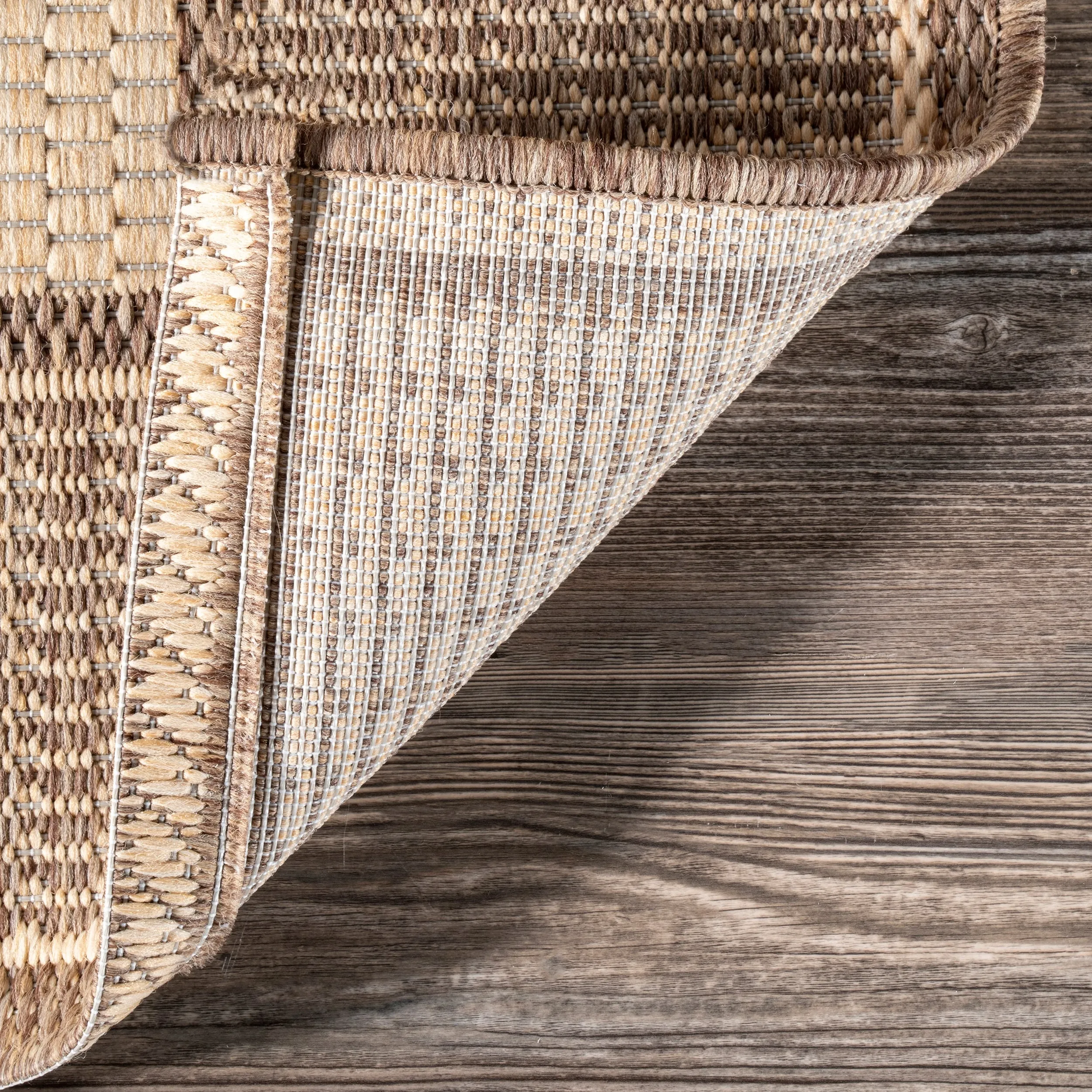 Nuloom Elizabeth Classic Bordered Indoor/Outdoor Area Rug