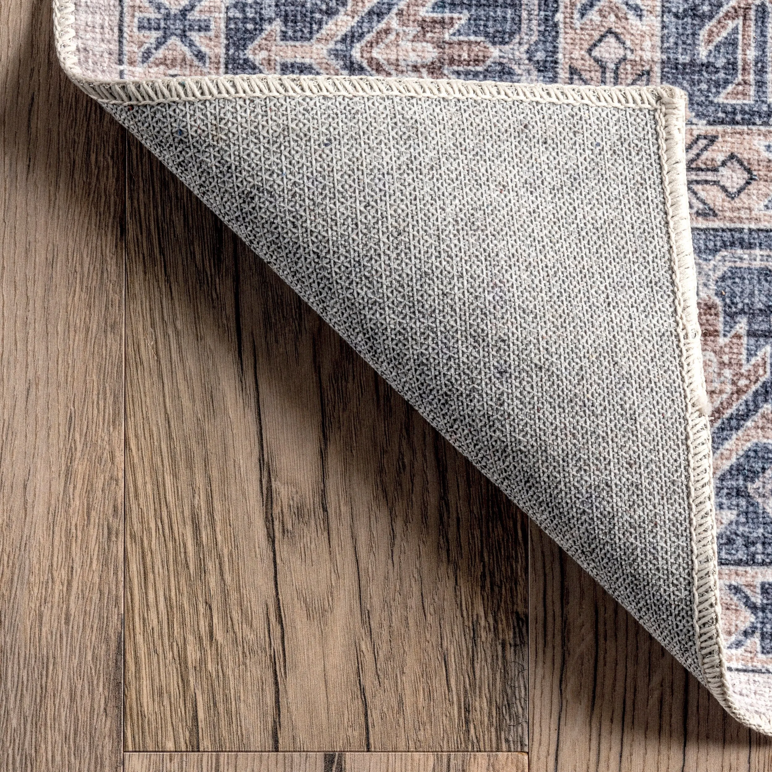 Nuloom Finley SpinClean Machine Washable Vintage Distressed Area Rug