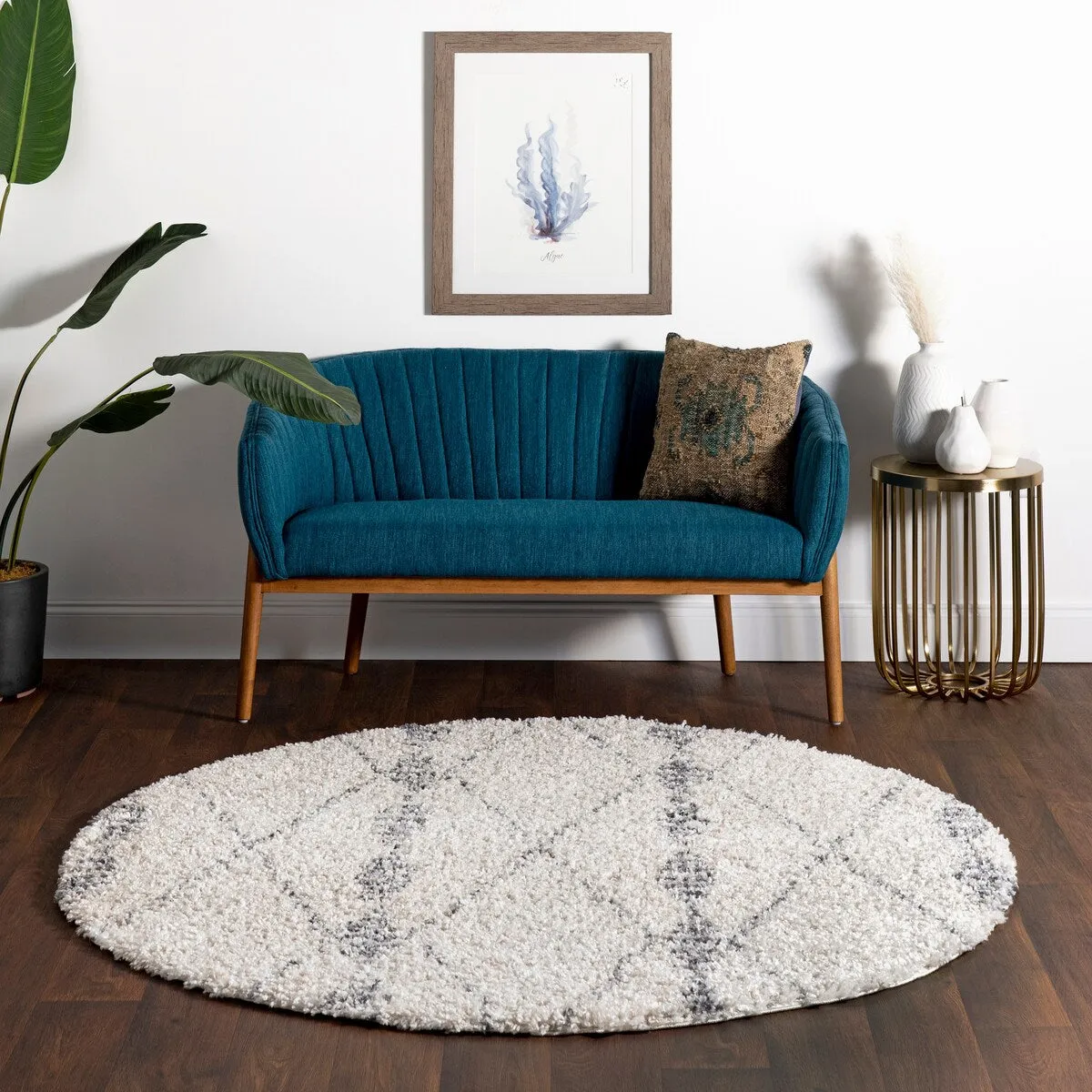 Nuloom Freddie Diamond Banded Contemporary Area Rug with Tassel