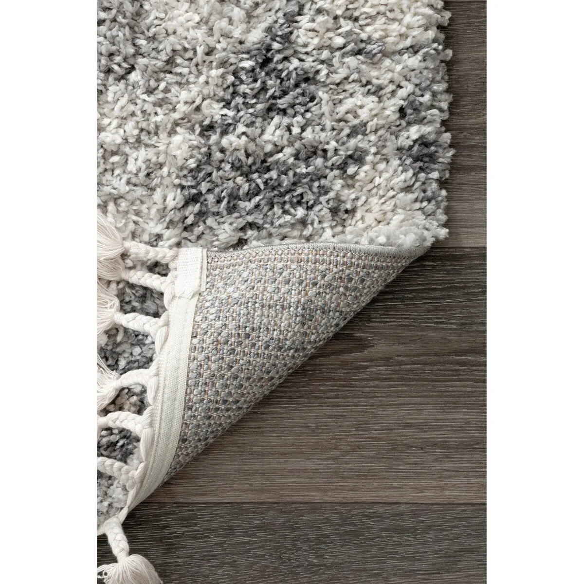 Nuloom Freddie Diamond Banded Contemporary Area Rug with Tassel