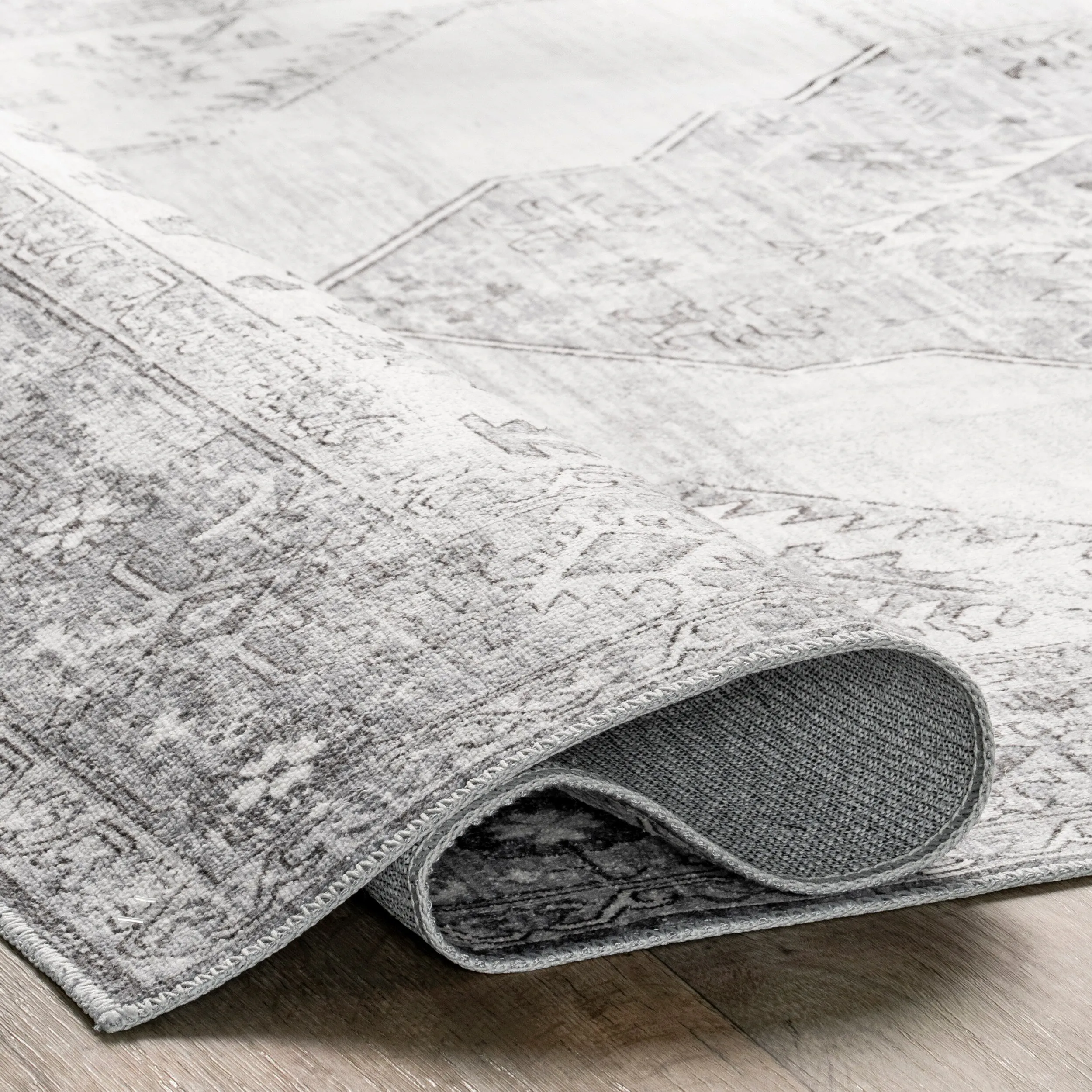 Nuloom Gracie SpinClean Distressed Medallion Machine Washable Area Rug