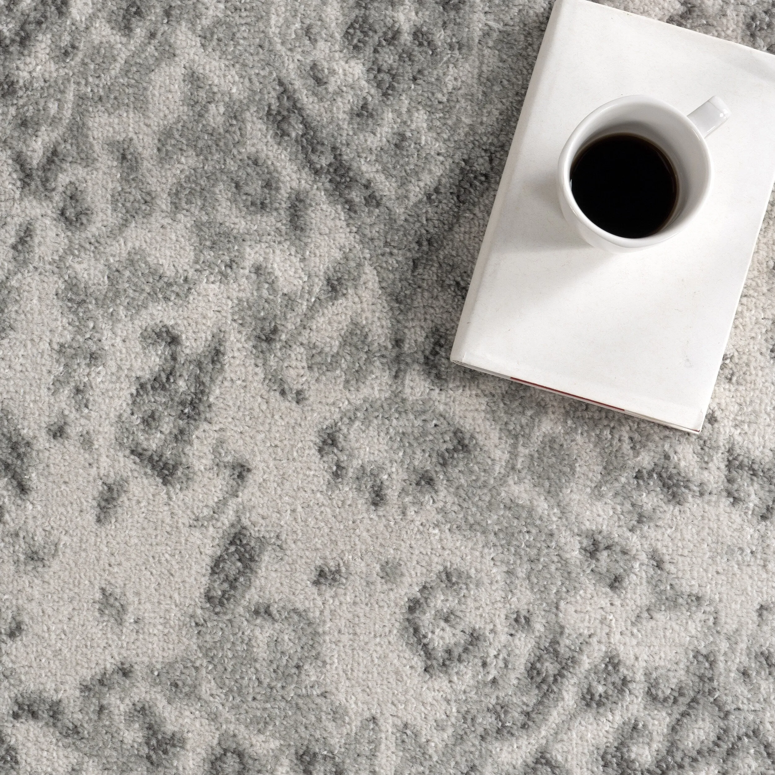 Nuloom Jacky Floral Vintage Area Rug