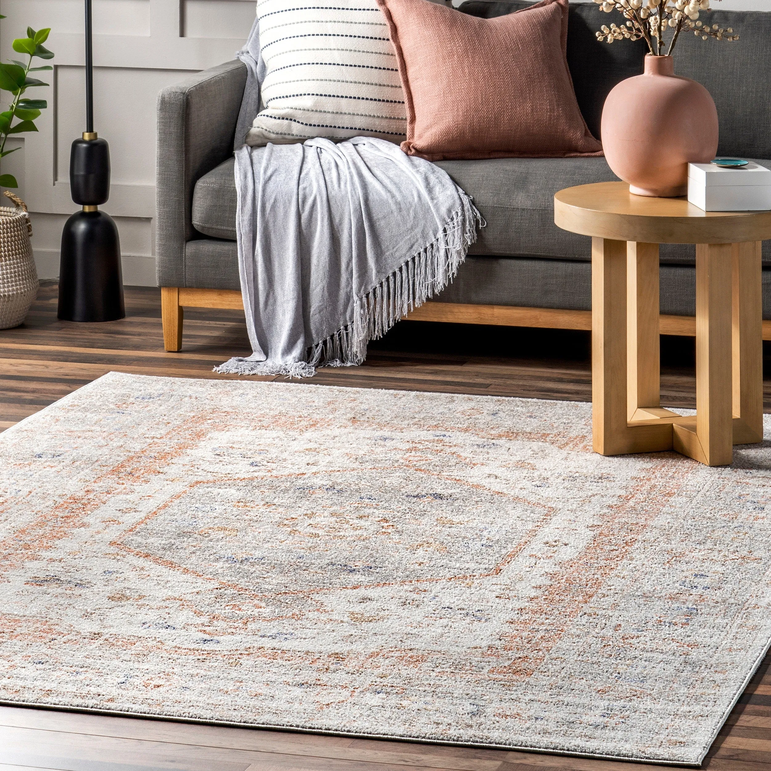 Nuloom Jacquie Vintage Floral Area Rug