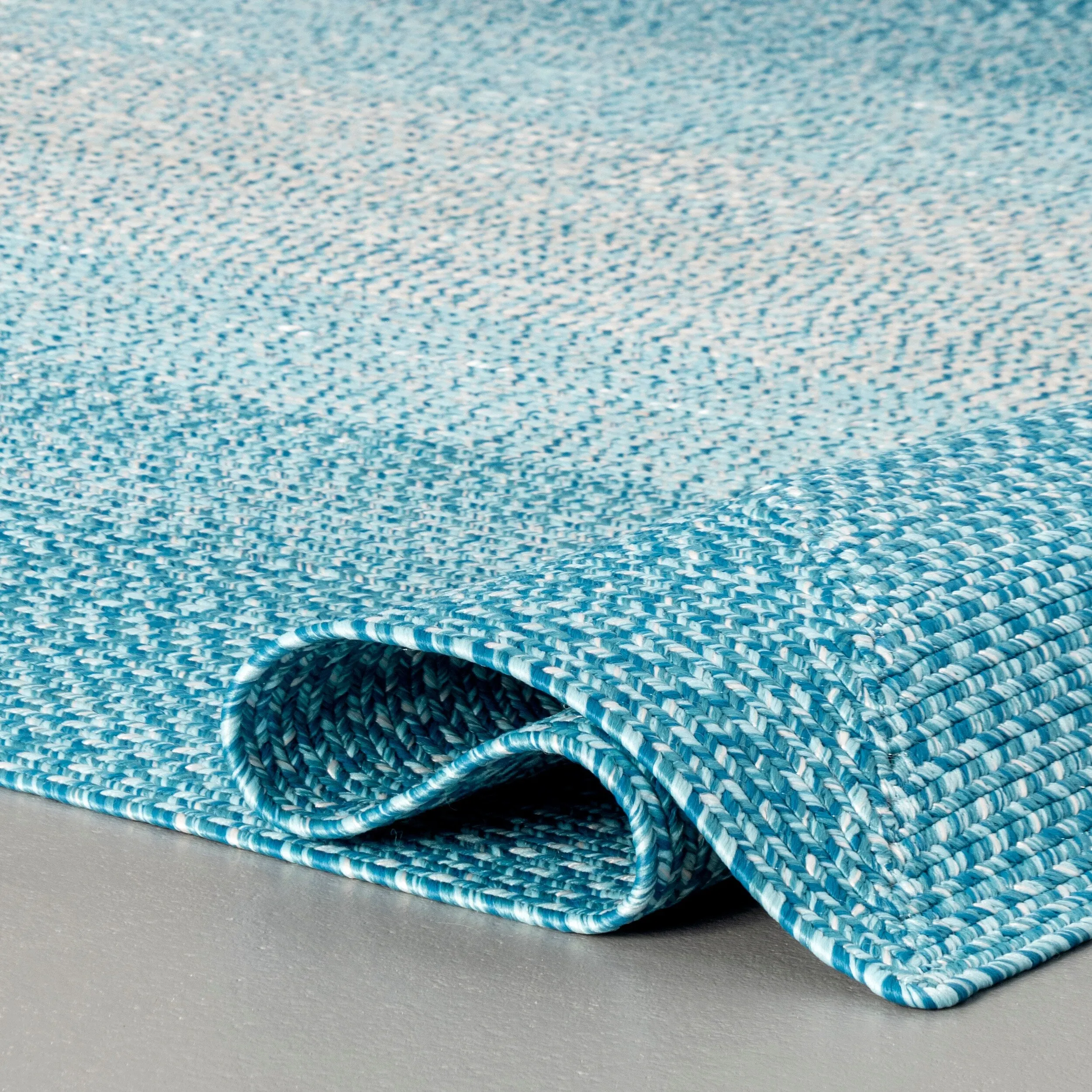 Nuloom Jayda Braided Ombre Indoor/Outdoor Area Rug