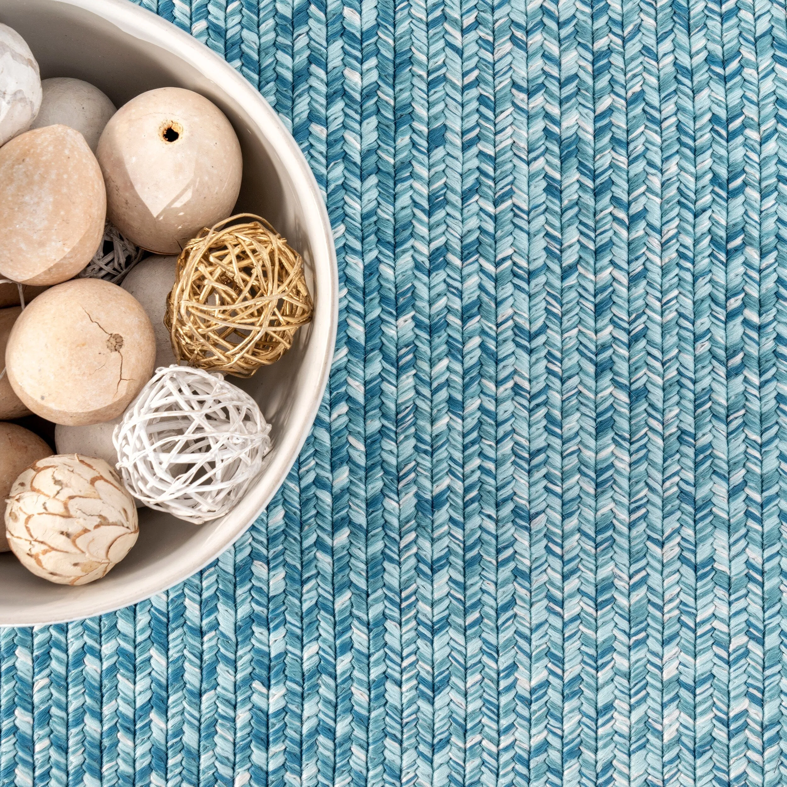 Nuloom Jayda Braided Ombre Indoor/Outdoor Area Rug