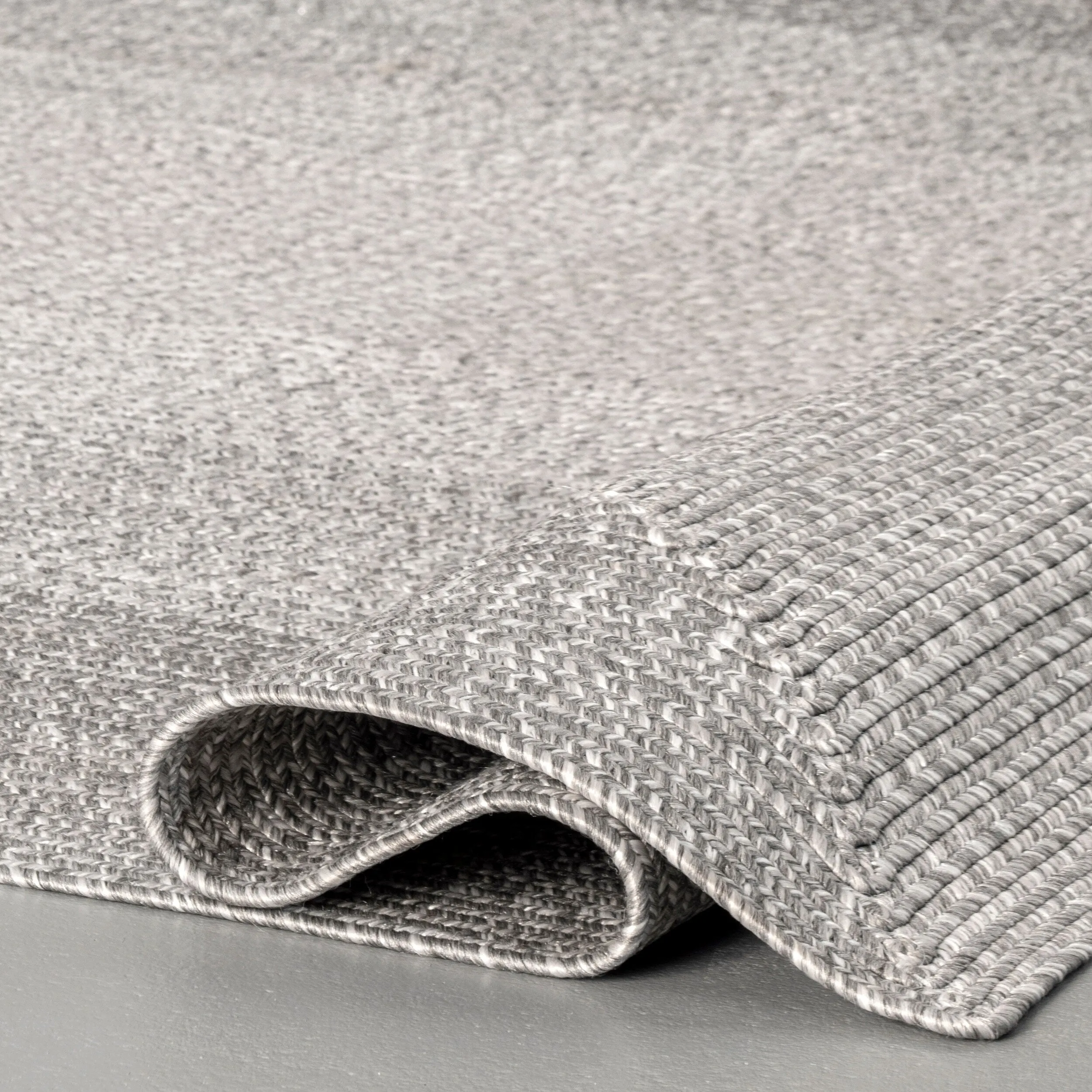 Nuloom Jayda Braided Ombre Indoor/Outdoor Area Rug