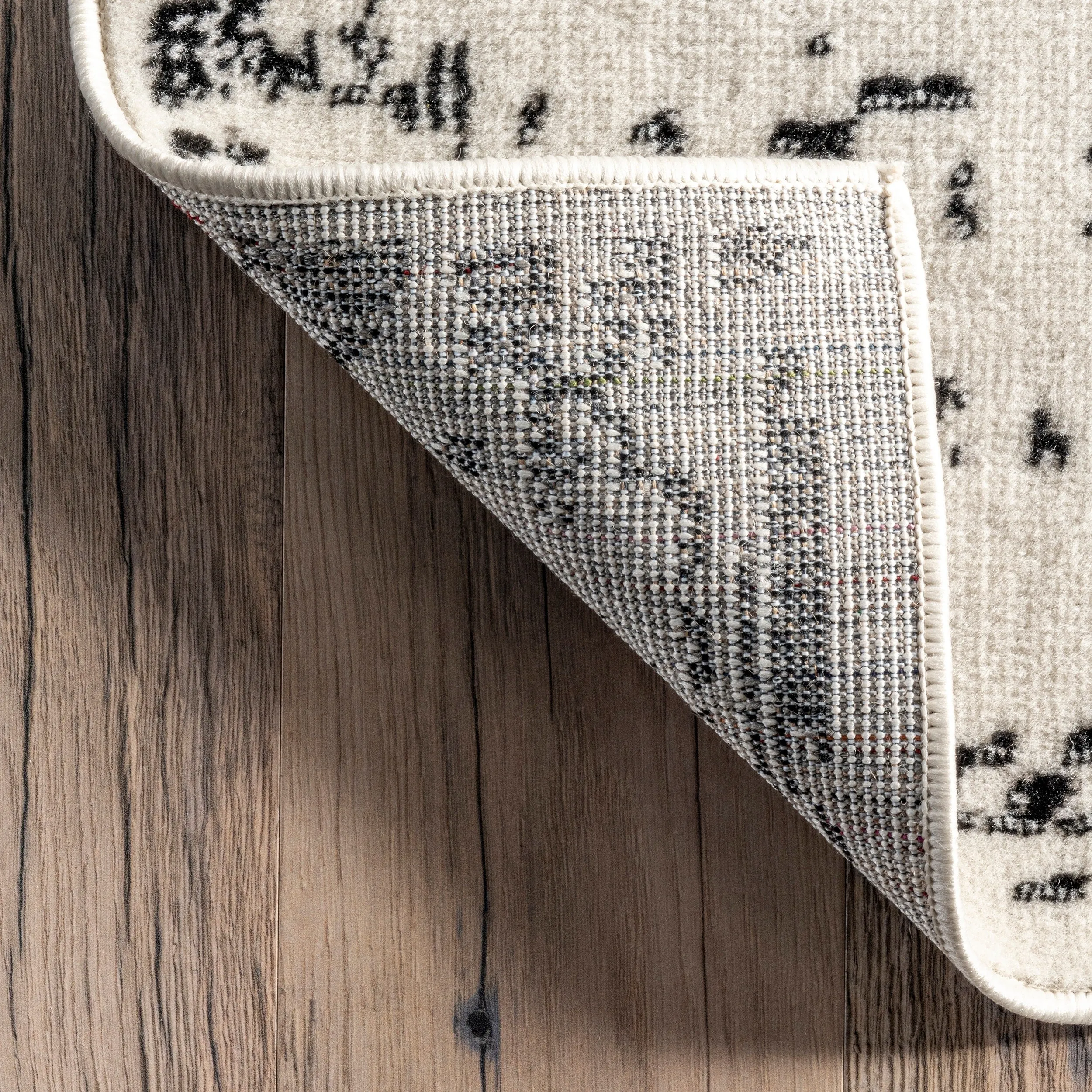 Nuloom Jordana Vintage Distressed Medallion Area Rug