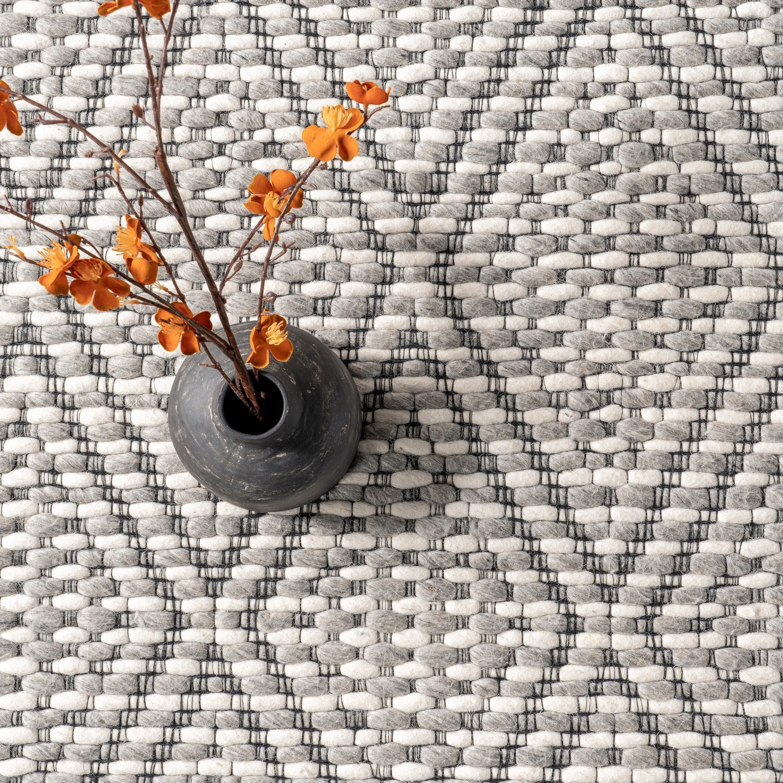 Nuloom Laura Bohemian Trellis Wool and Jute Area Rug