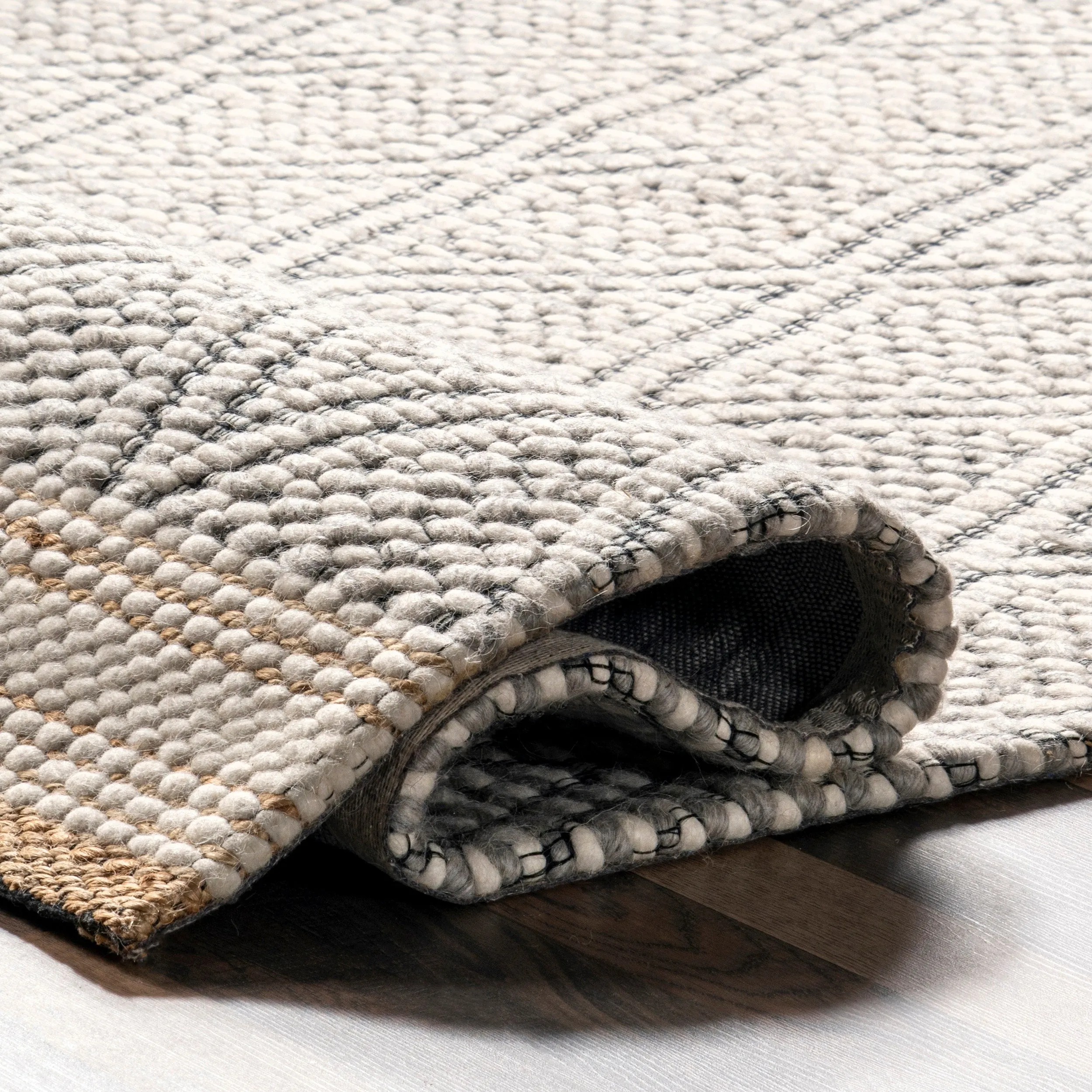 Nuloom Laura Bohemian Trellis Wool and Jute Area Rug