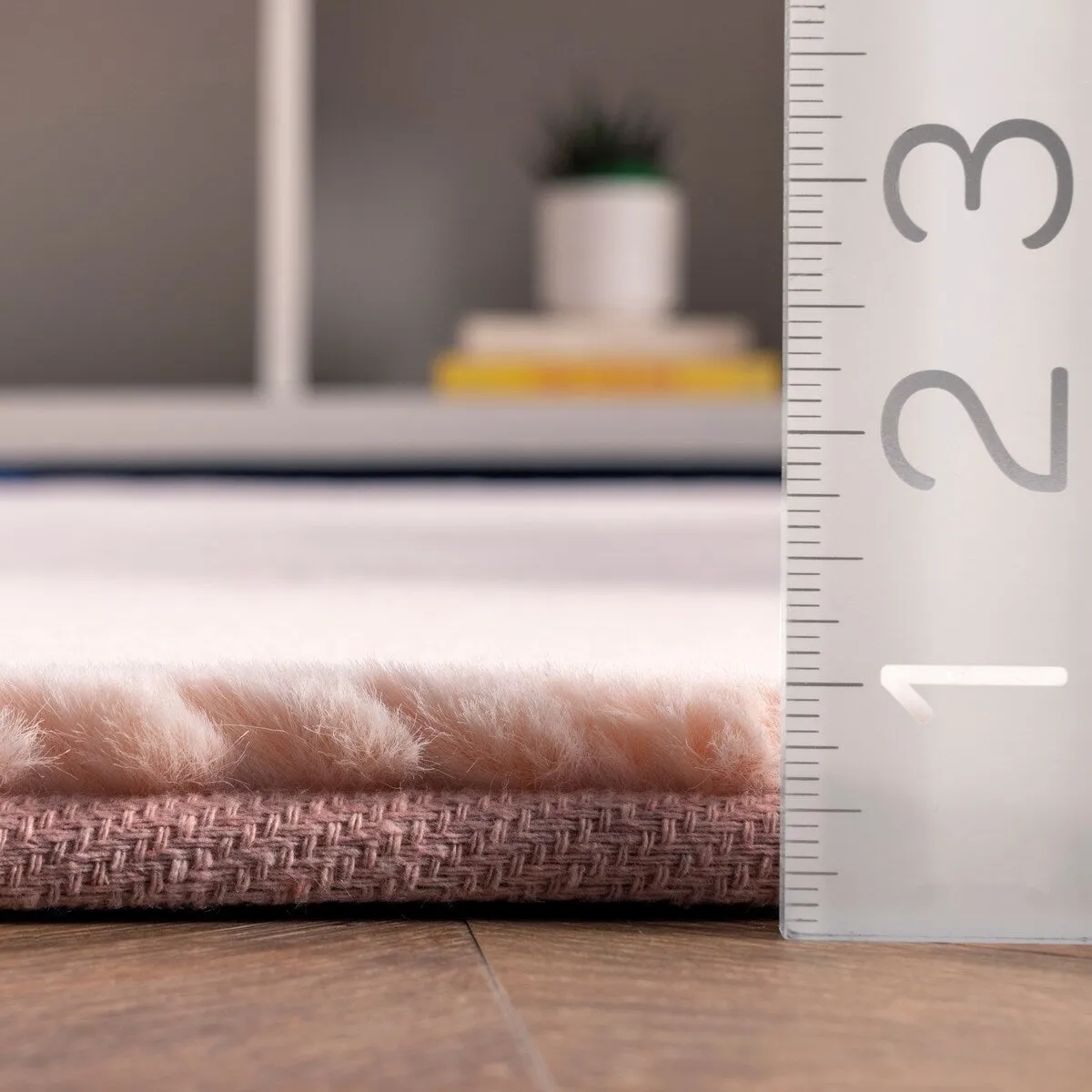 Nuloom Layne Soft Silky Faux Rabbit Fur Area Rug