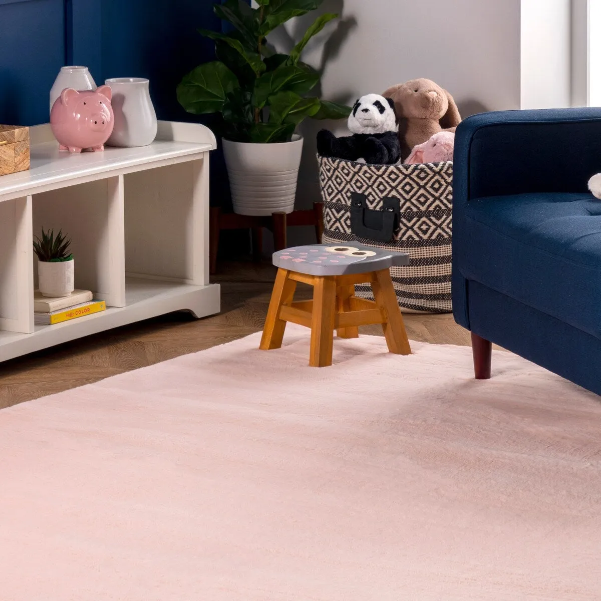Nuloom Layne Soft Silky Faux Rabbit Fur Area Rug