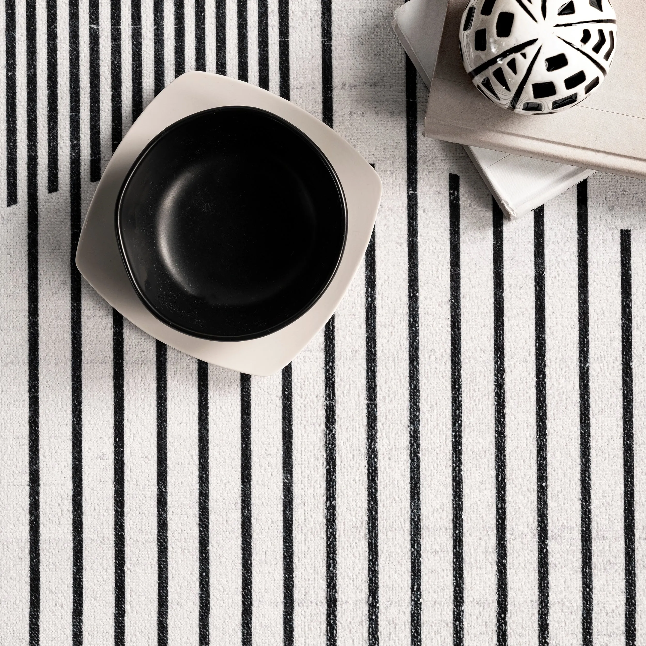 Nuloom Leah SpinClean Machine Washable Geometric Moon Phase Area Rug