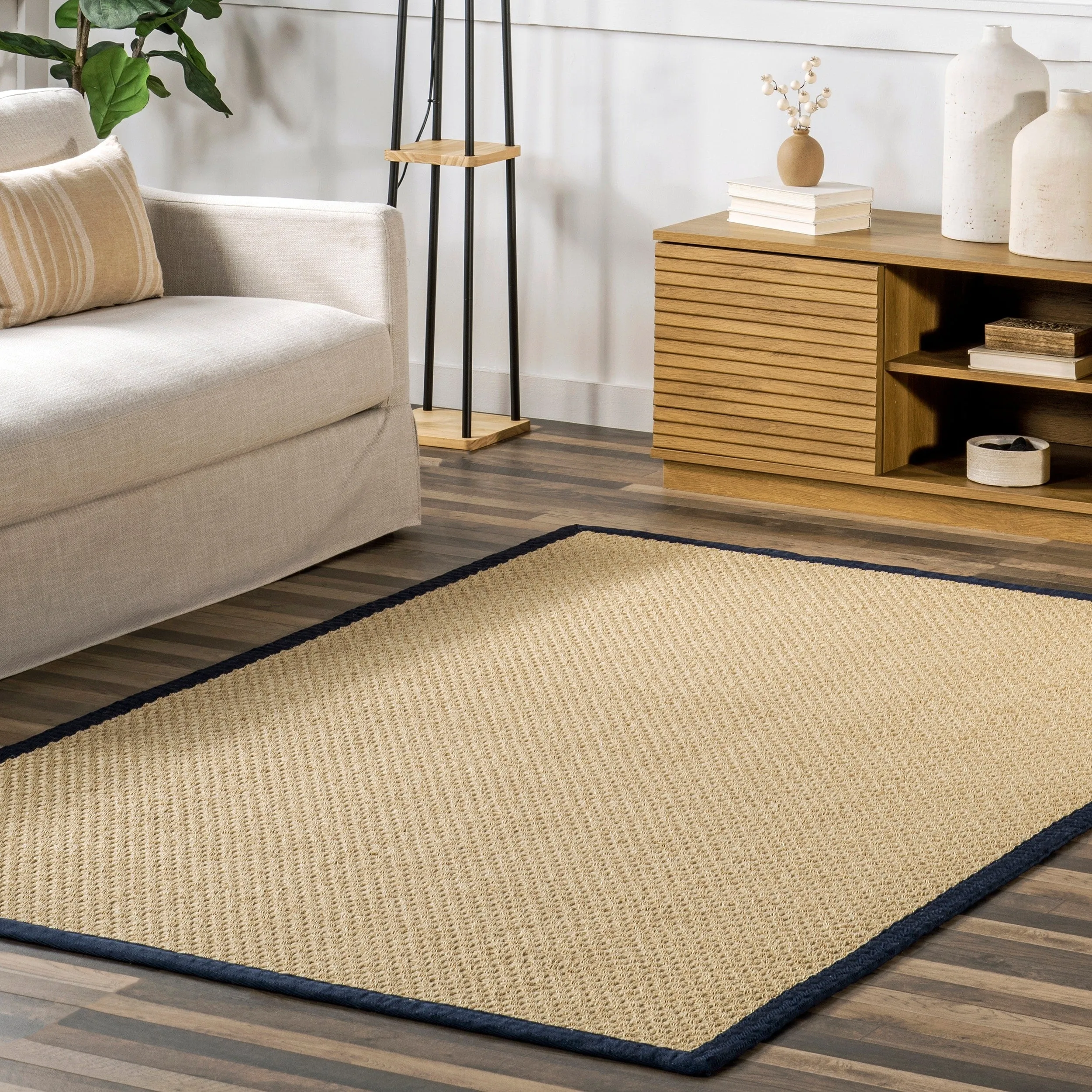 Nuloom Meena Faux Seagrass Bordered Indoor/Outdoor Area Rug