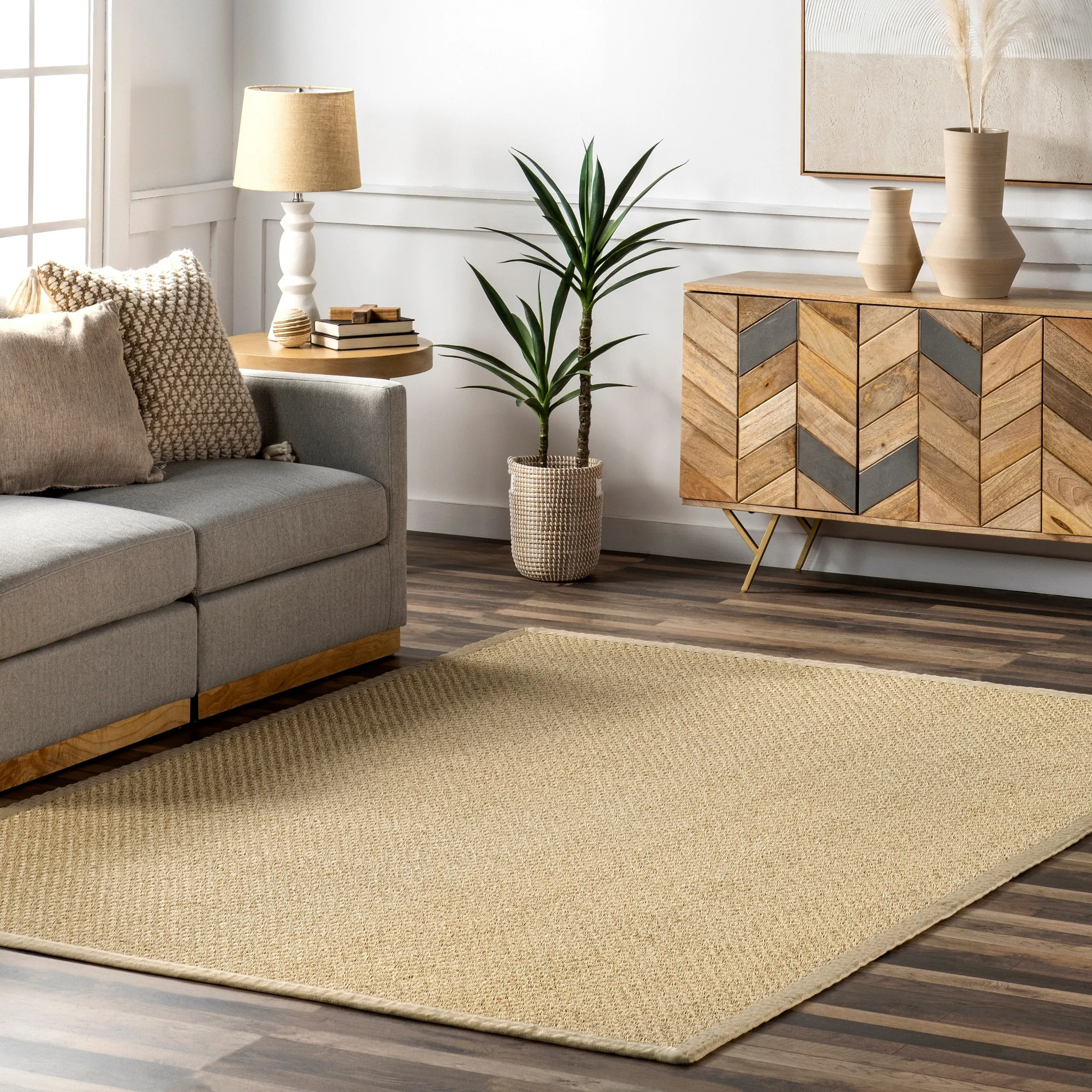 Nuloom Meena Faux Seagrass Bordered Indoor/Outdoor Area Rug