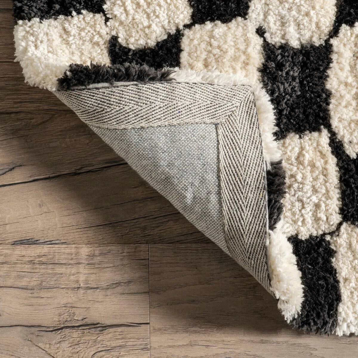 Nuloom Nathalie Modern Checkered Shag Area Rug