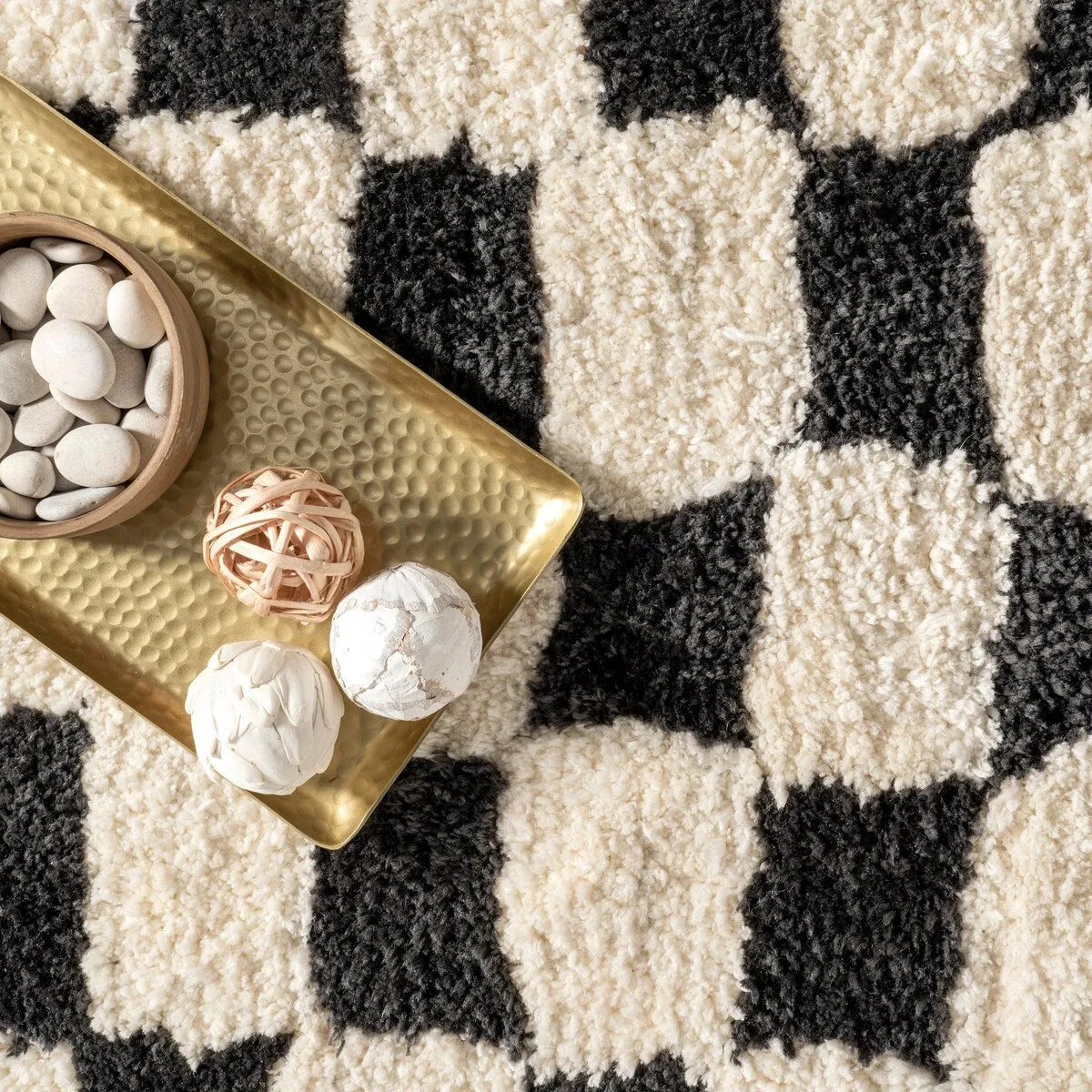 Nuloom Nathalie Modern Checkered Shag Area Rug