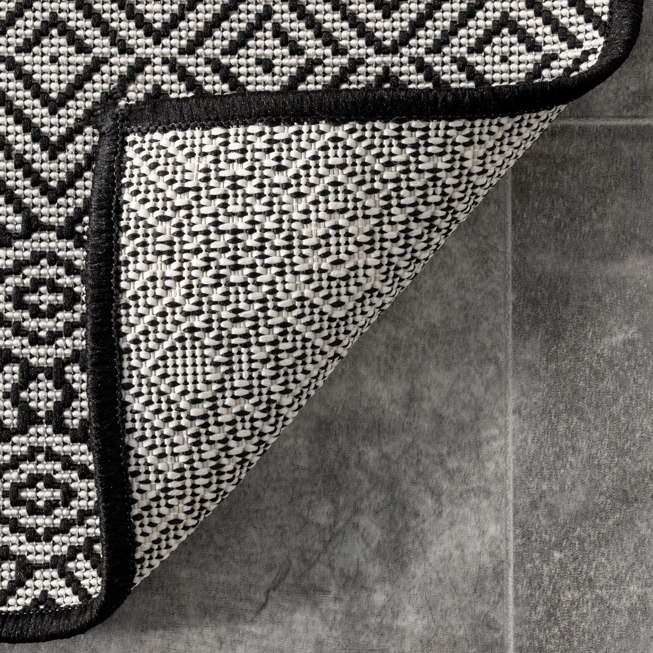 Nuloom Paloma Abstract Geometric Indoor/Outdoor Area Rug