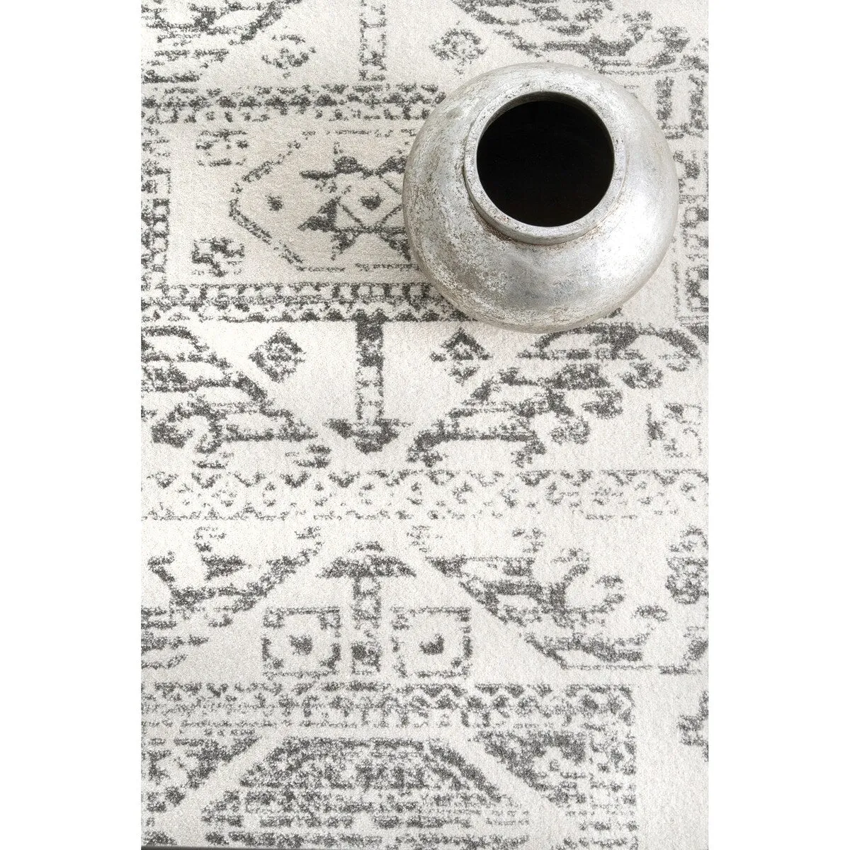 Nuloom Southwestern Bohemian Tribal Area Rug