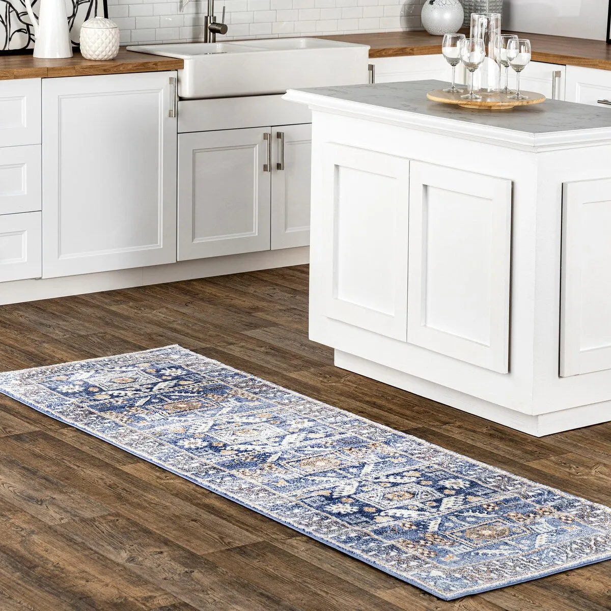 Nuloom Southwestern Bohemian Tribal Area Rug