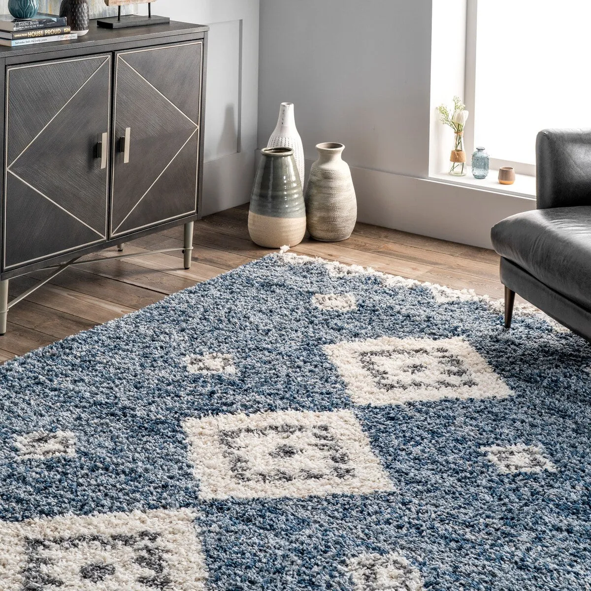 Nuloom Transitional Geometric Matia Totem Trellis Tassel Shag Area Rug