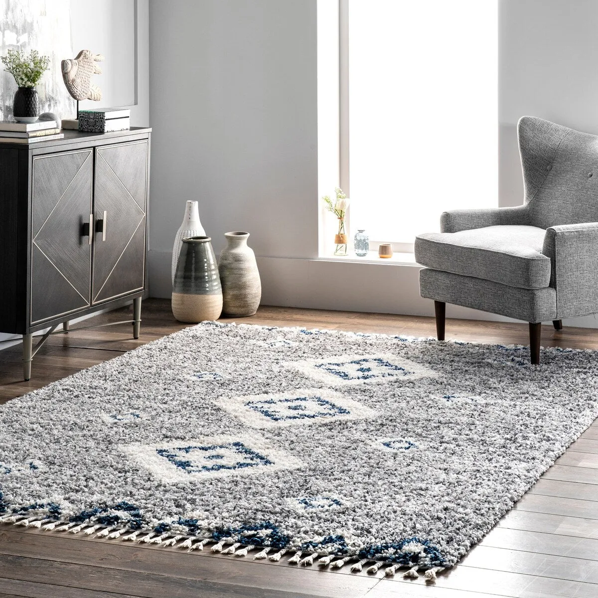 Nuloom Transitional Geometric Matia Totem Trellis Tassel Shag Area Rug