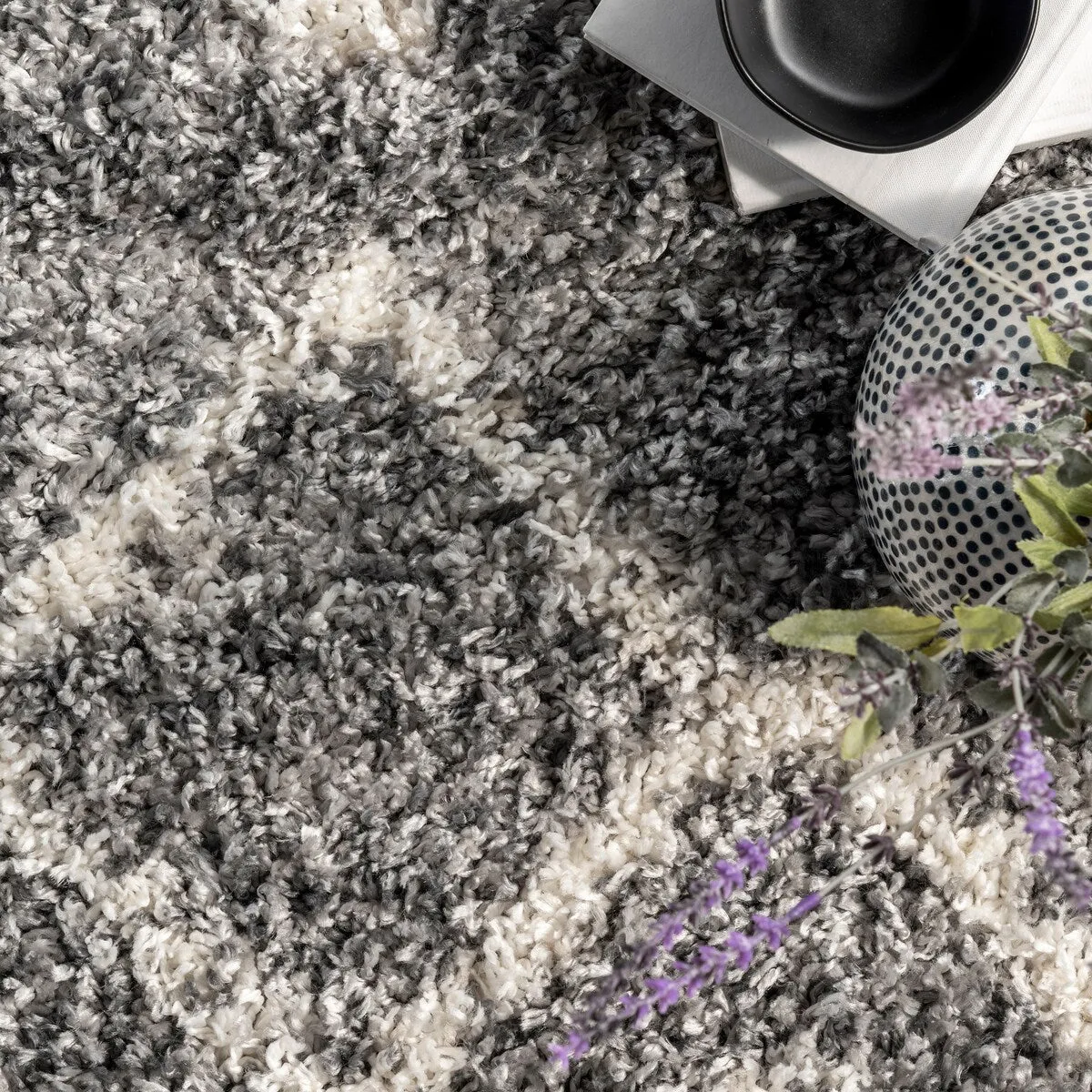 Nuloom Transitional Kristi Shag Area Rug