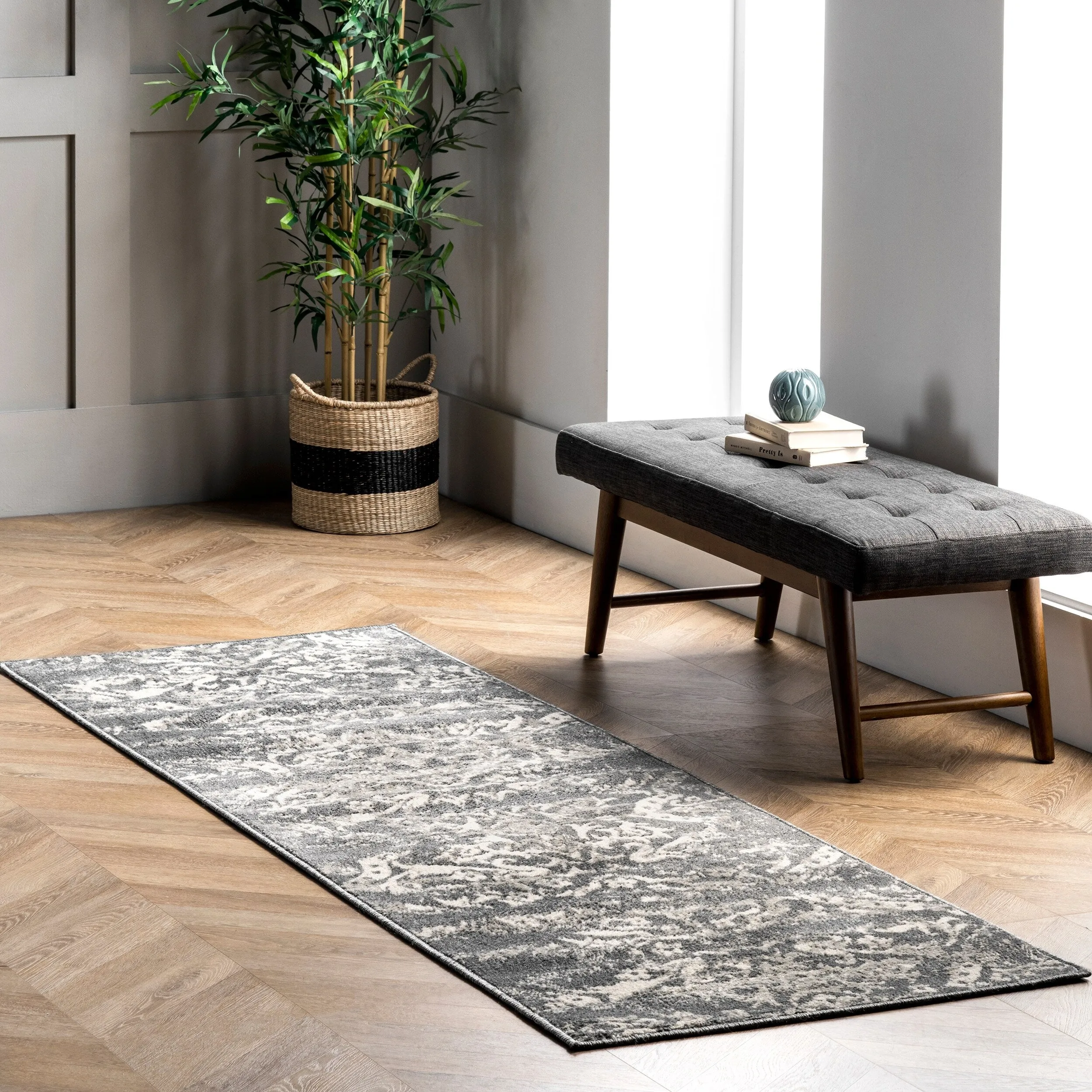Nuloom Transitional Vintage Floral Marlow Area Rug