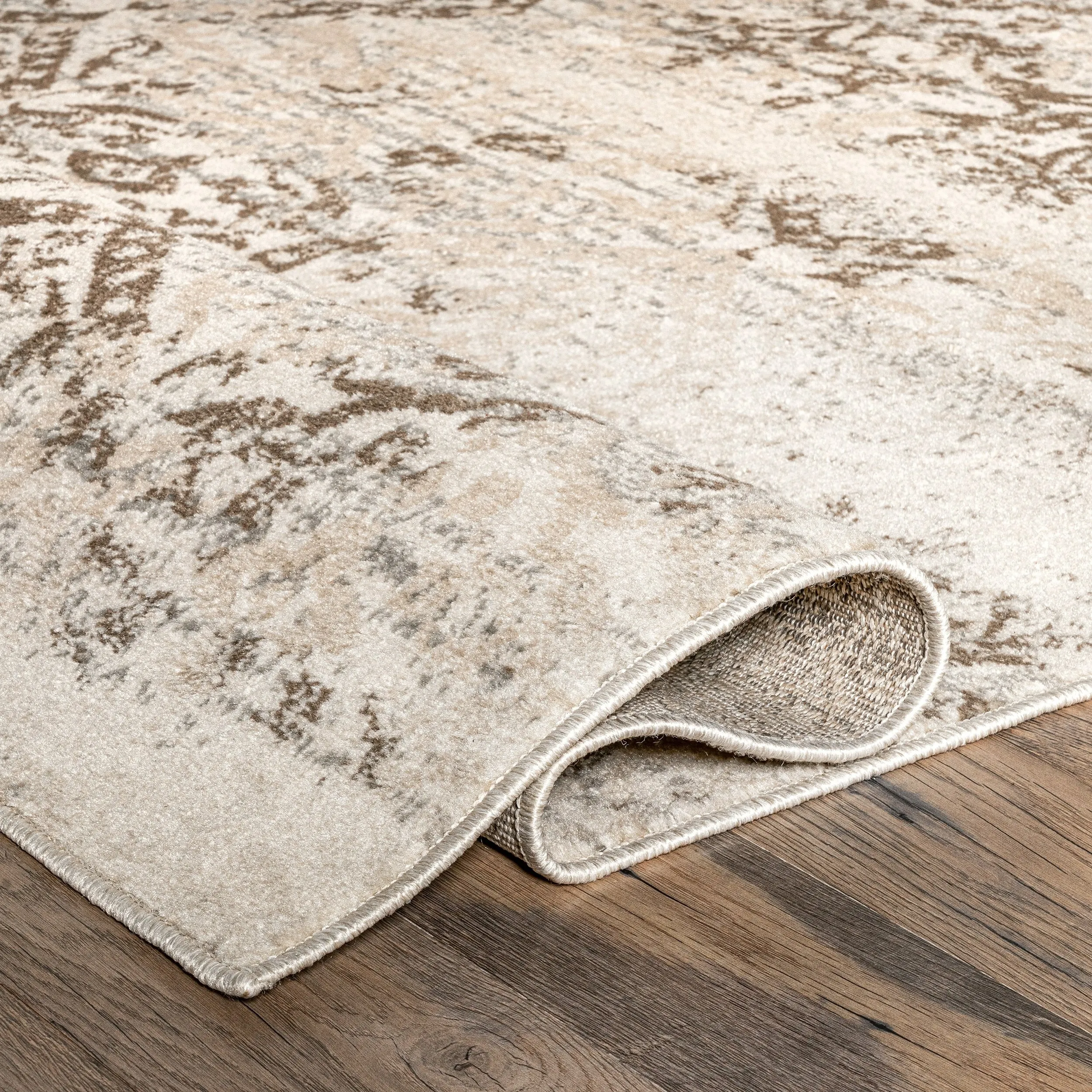 Nuloom Transitional Vintage Floral Marlow Area Rug
