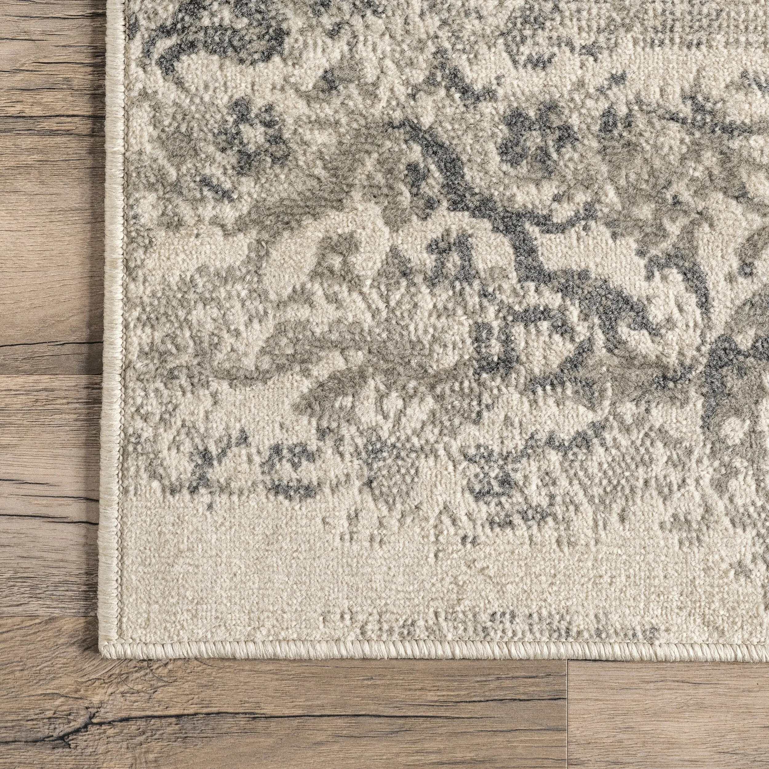 Nuloom Transitional Vintage Floral Marlow Area Rug
